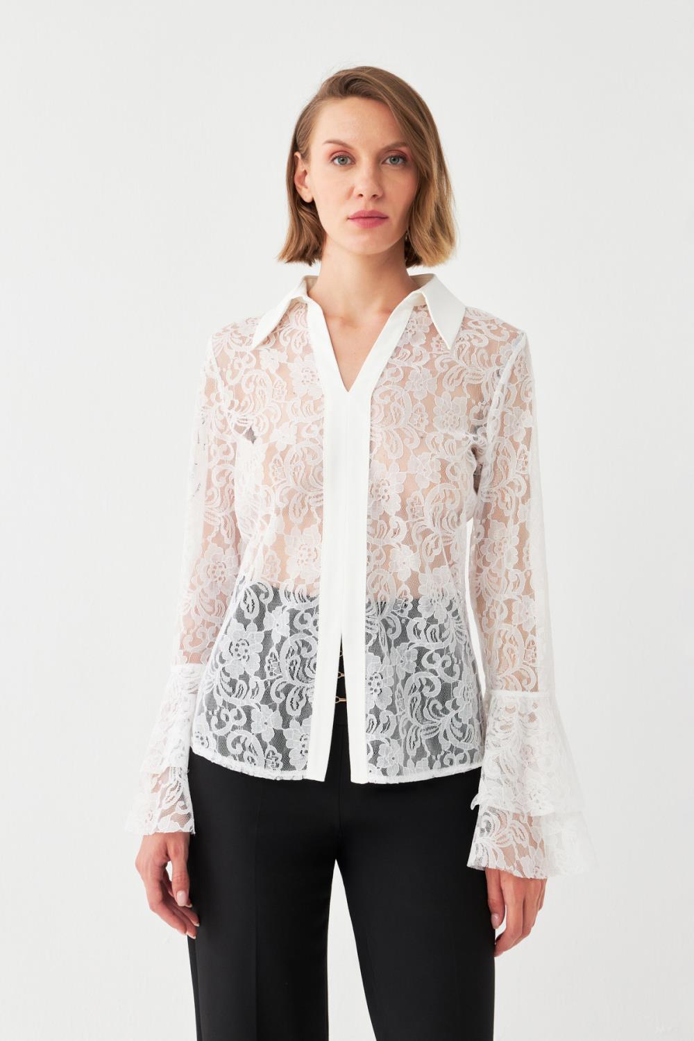 Dantelli Ekru Bluz