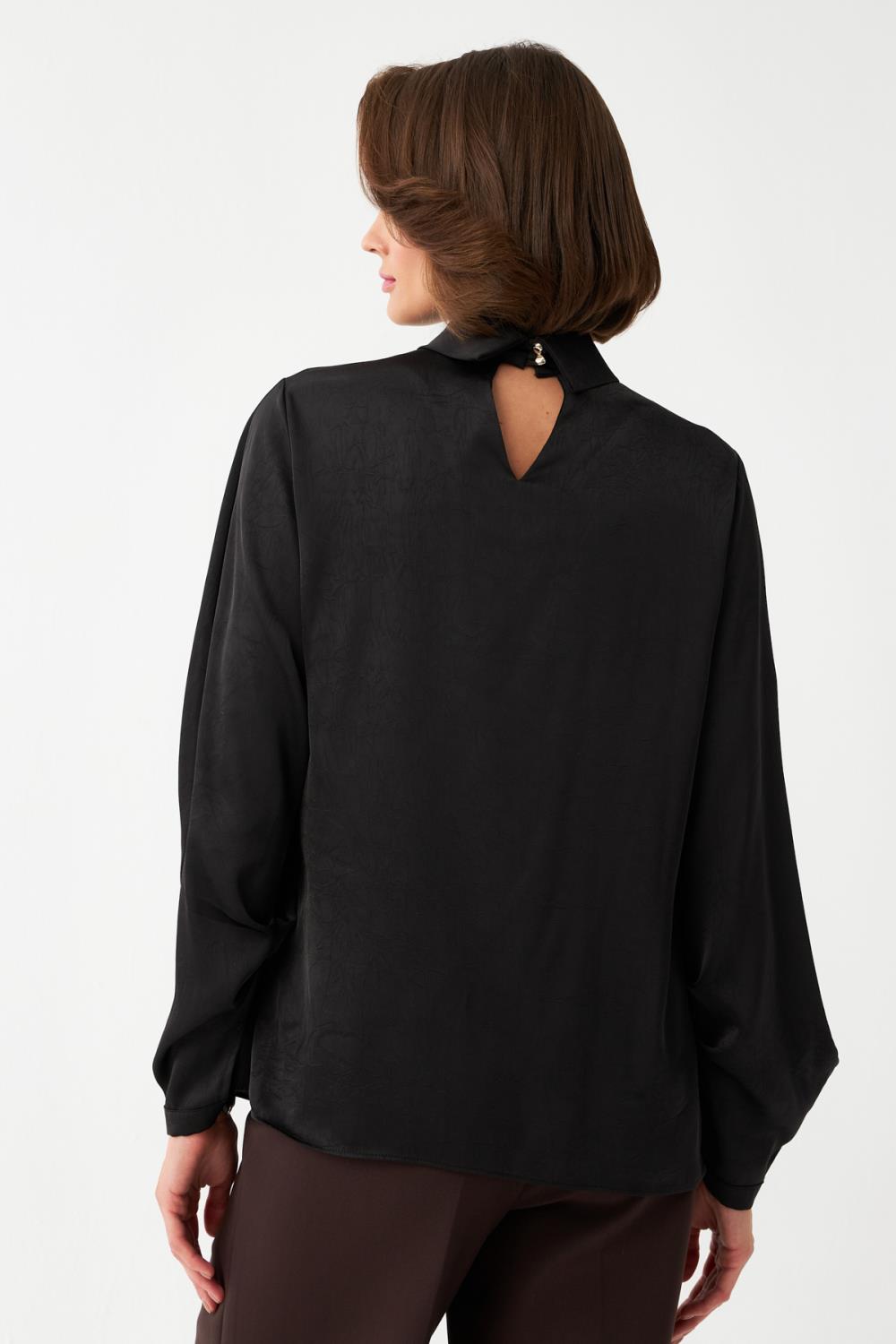 Saten Dokulu Siyah Bluz