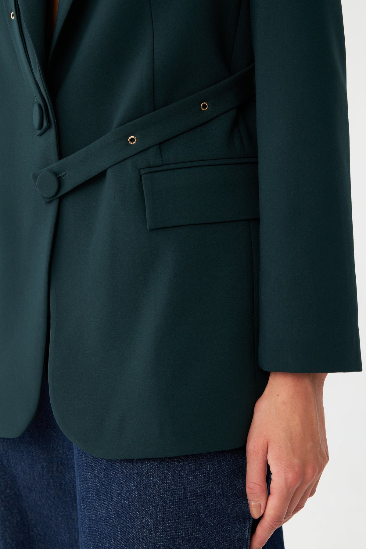 Düğme Detaylı Blazer Takım