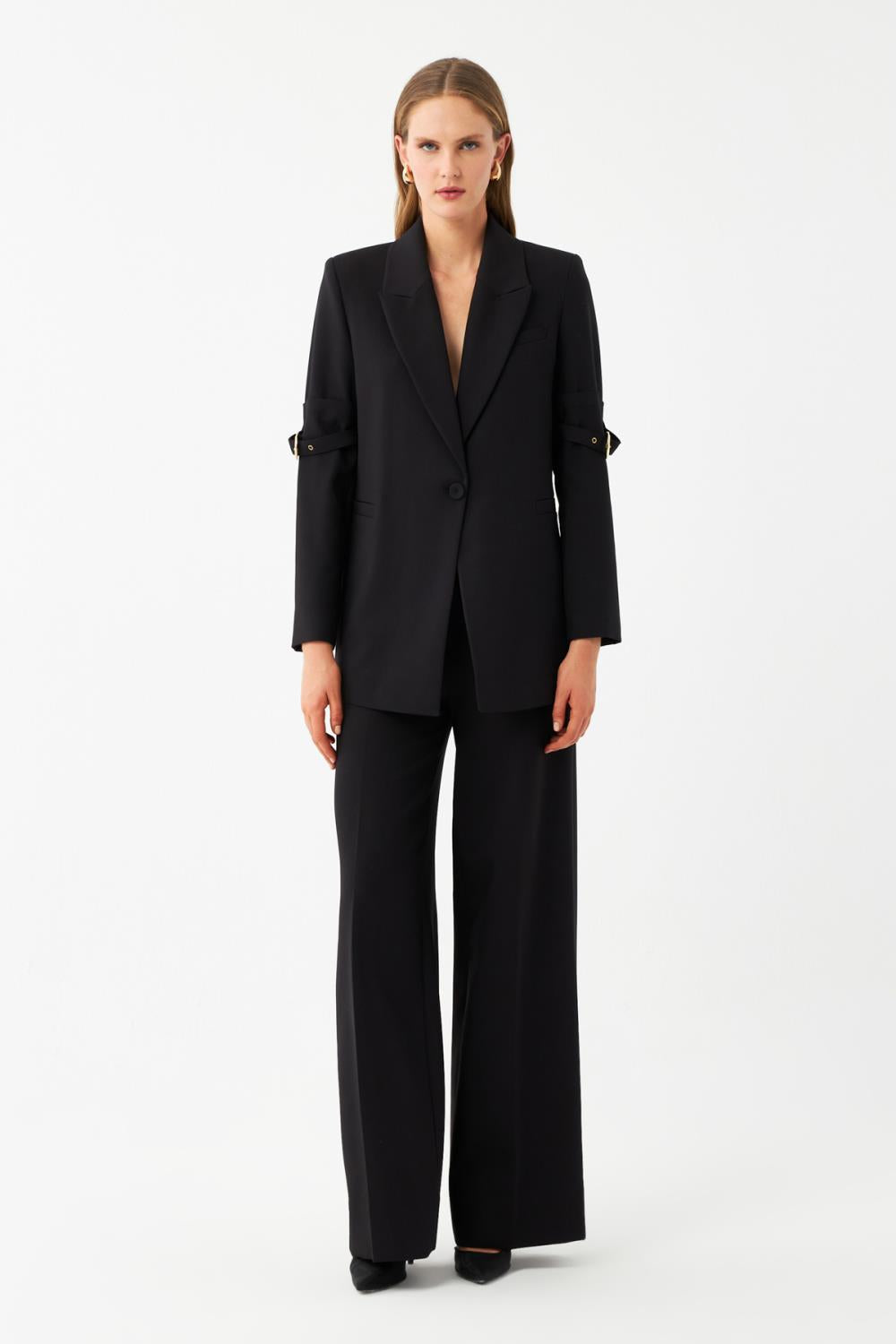 Tokalı Kol Detaylı Blazer Ceket