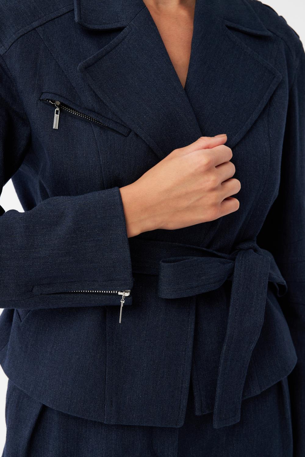 Kemerli Kruvaze Ceket