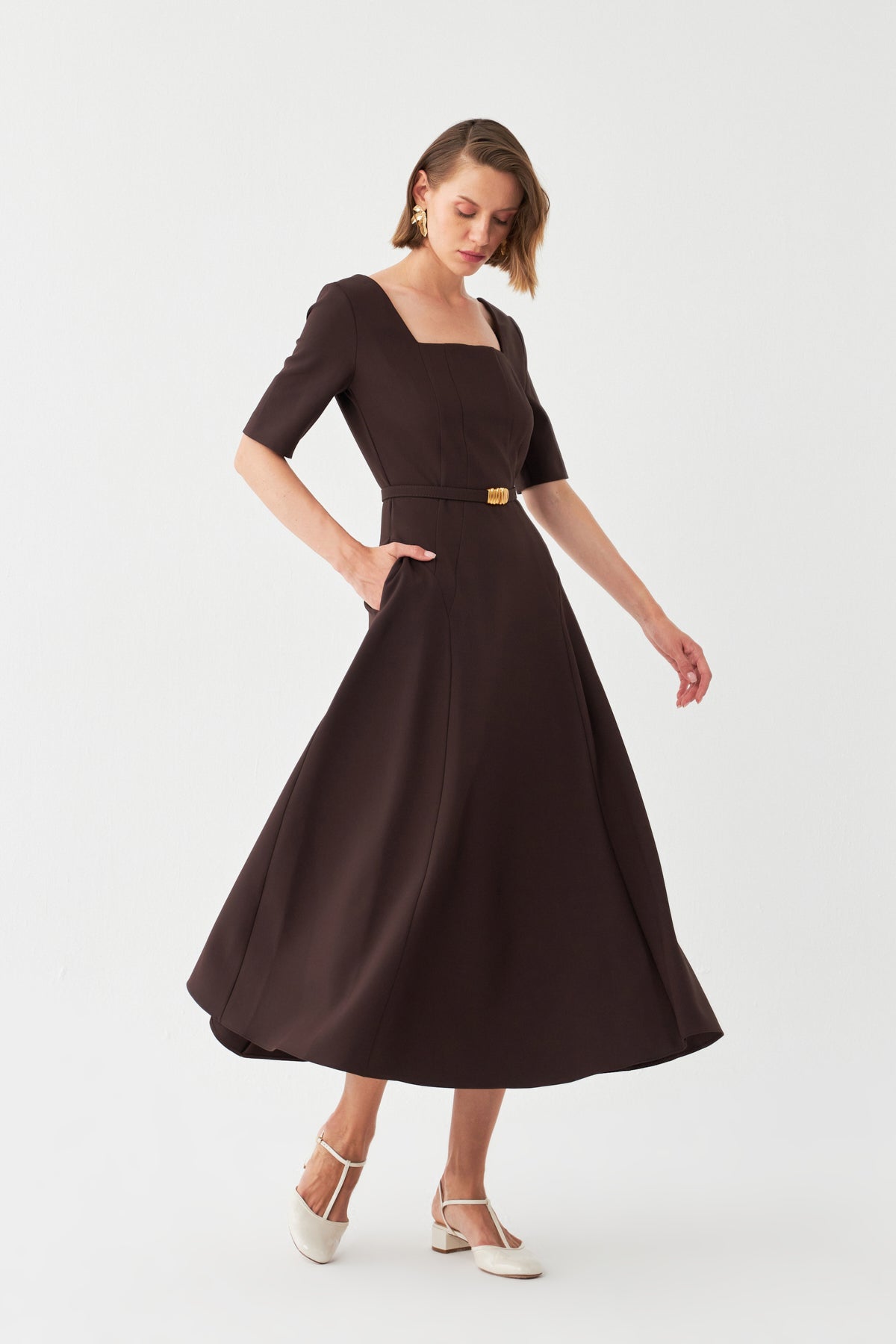 Kare Yaka Midi Elbise