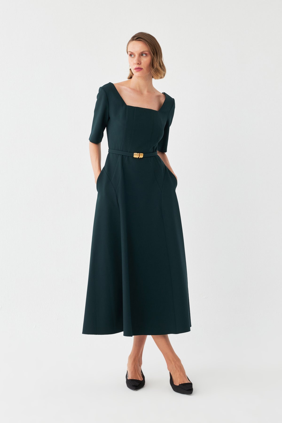 Kare Yaka Midi Elbise