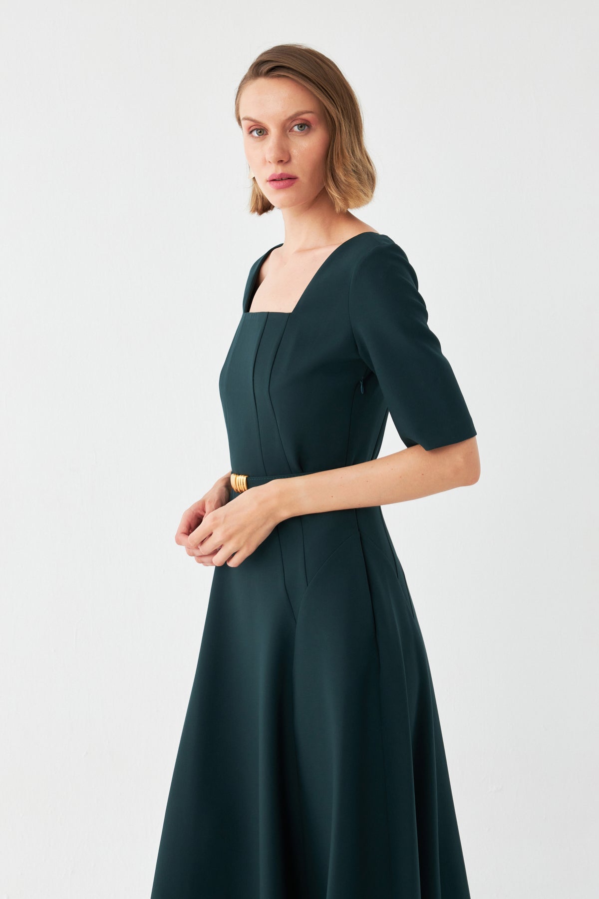 Kare Yaka Midi Elbise