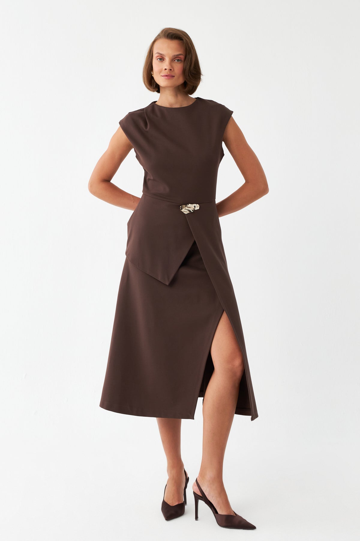 Kemer Detaylı Midi Elbise