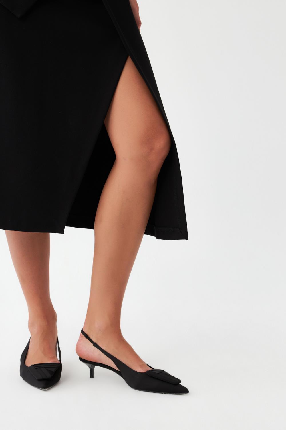 Kemer Detaylı Midi Elbise