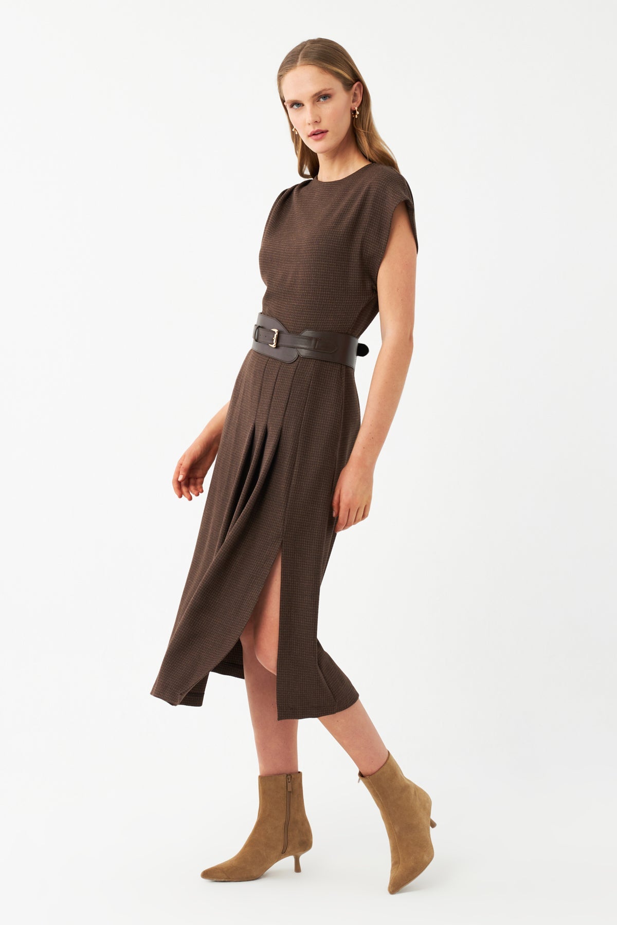 Kolsuz Pileli Midi Elbise