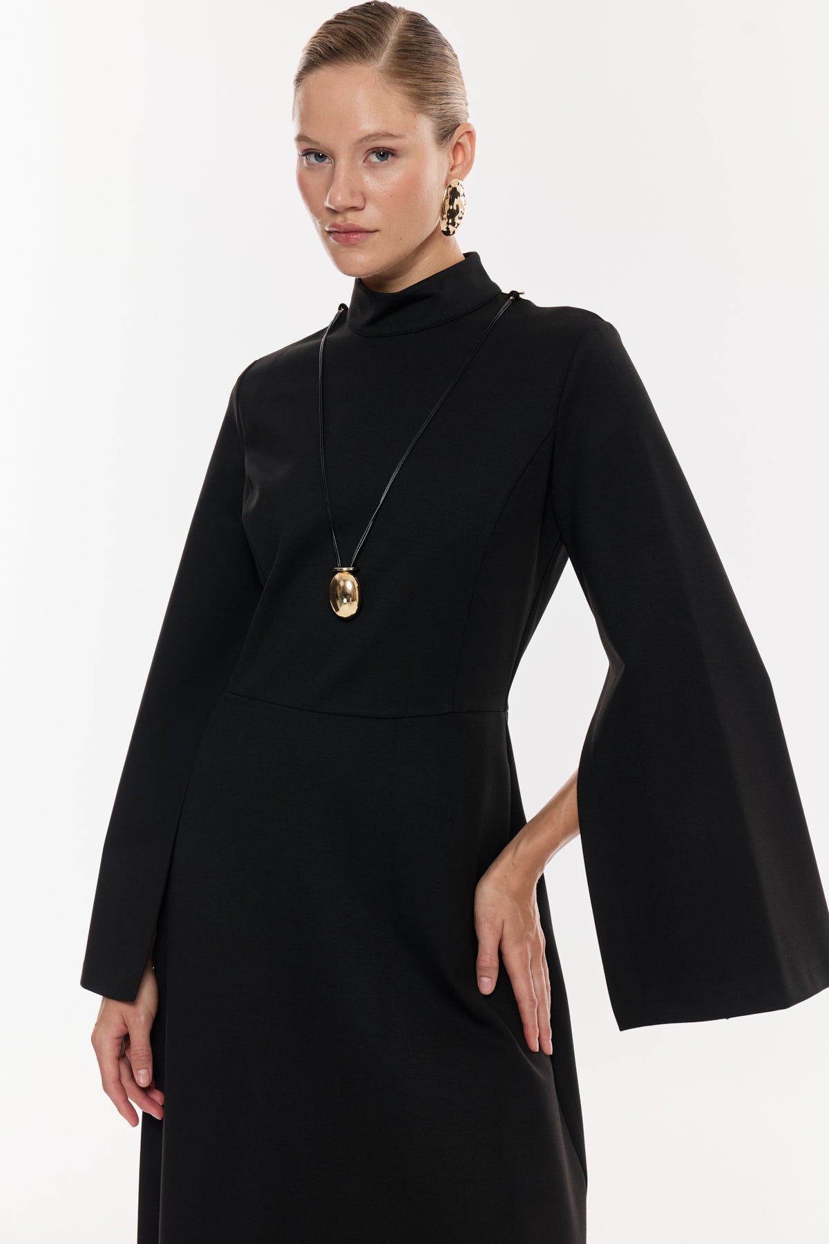 Kloş Kesim Midi Elbise