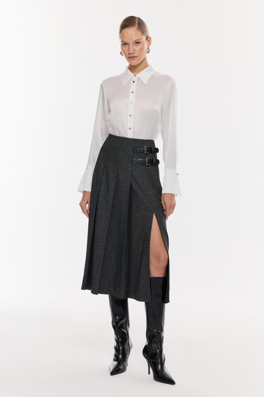 Tokalı Yırtmaç Detaylı Midi Etek