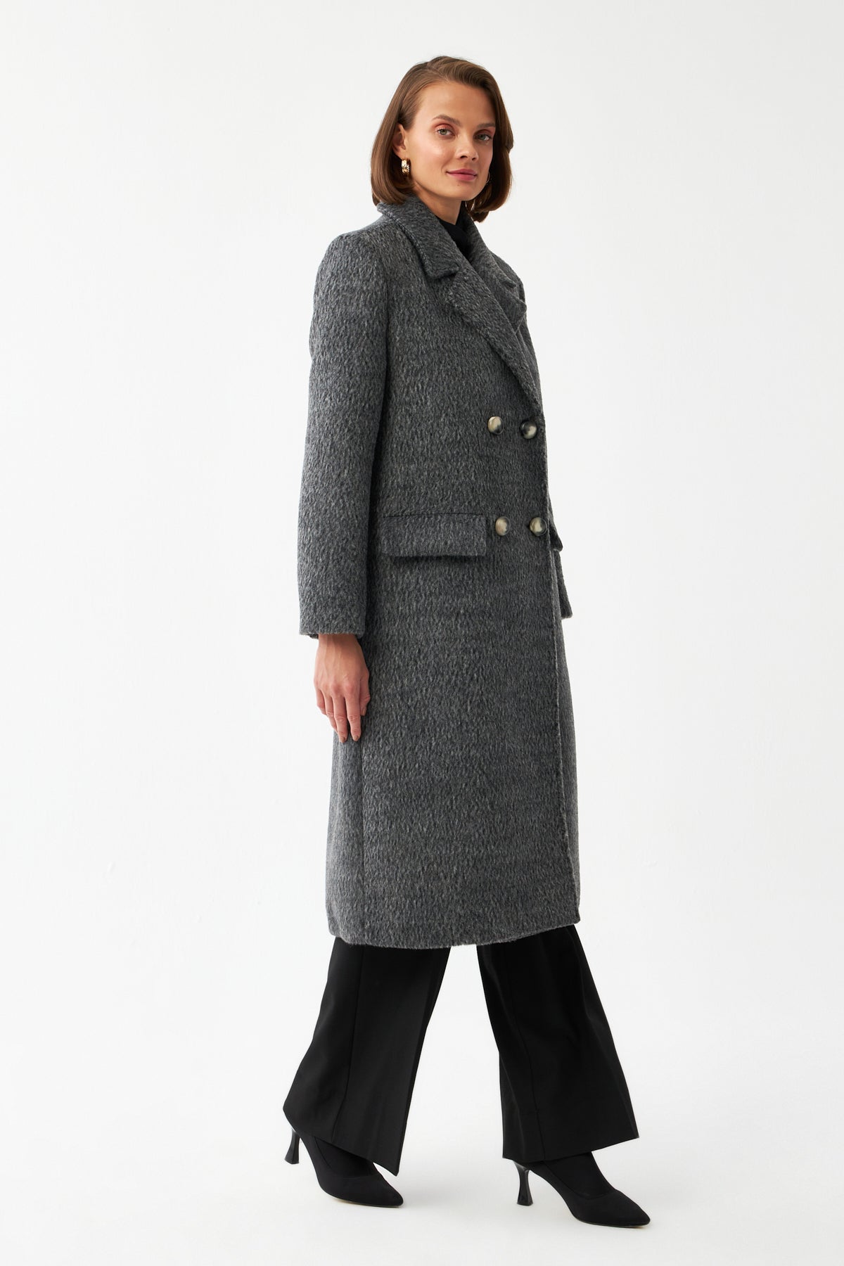 Çift Düğmeli Uzun Kaban