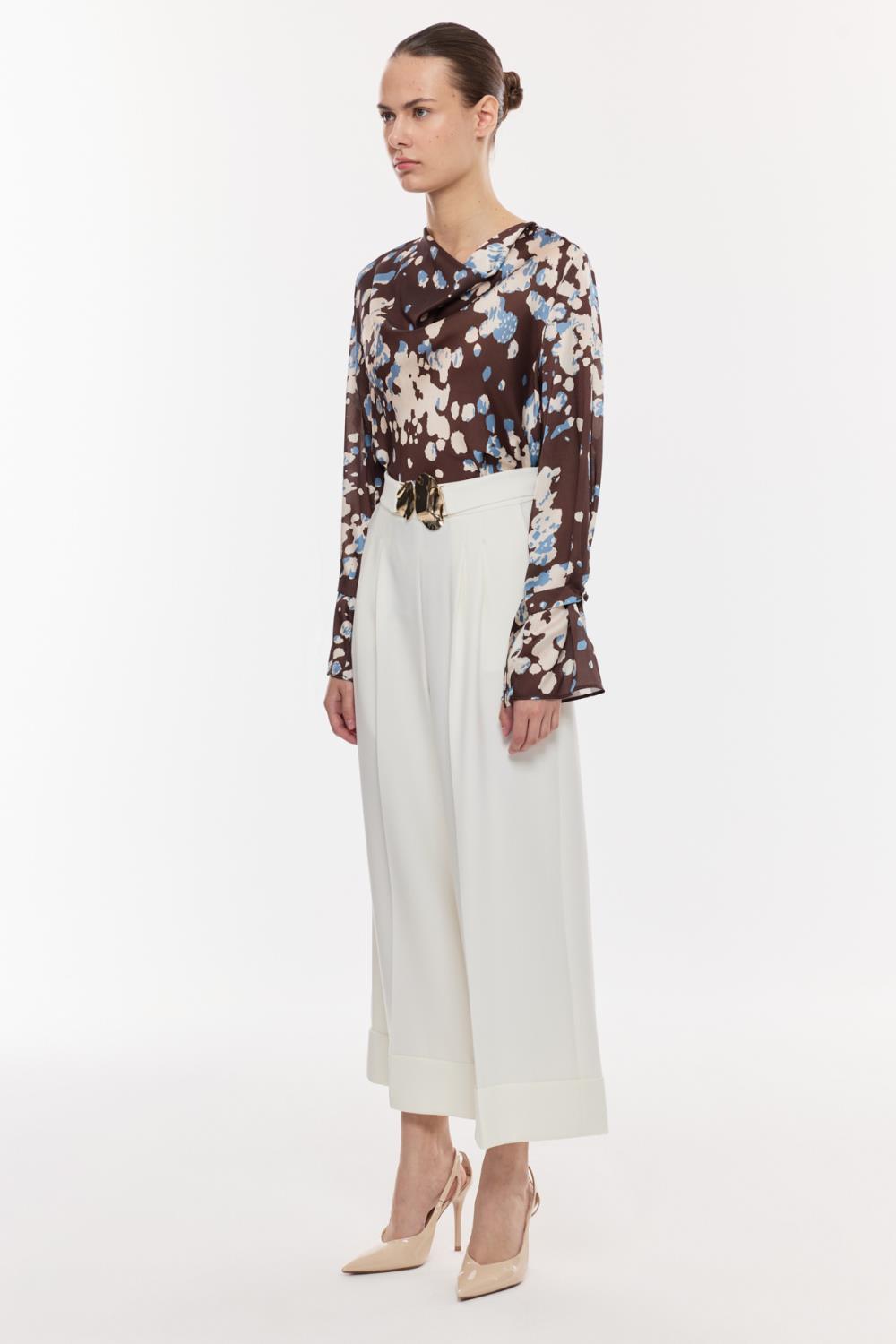 Tokalı Kısa Paça Pantolon