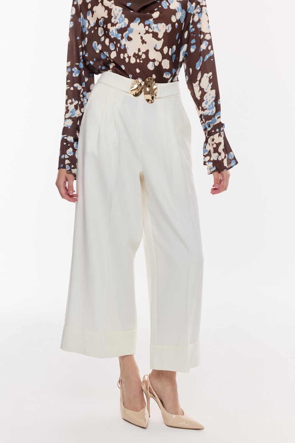 Tokalı Kısa Paça Pantolon