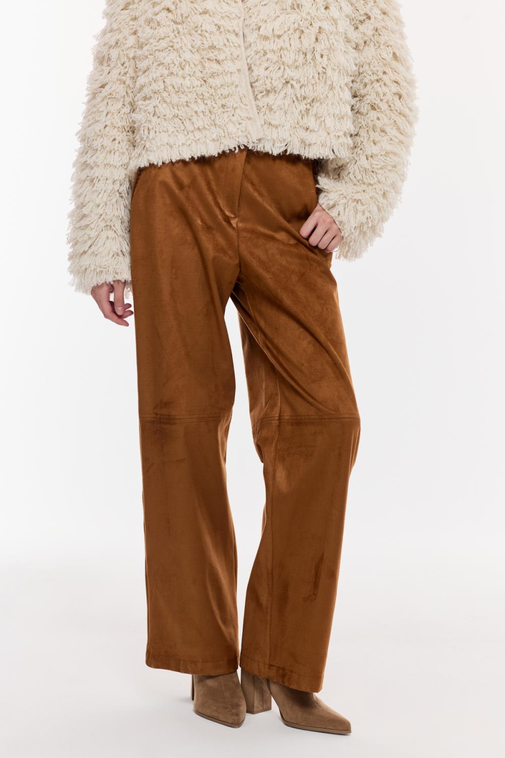 Kadife Dokulu Geniş Paça Pantolon
