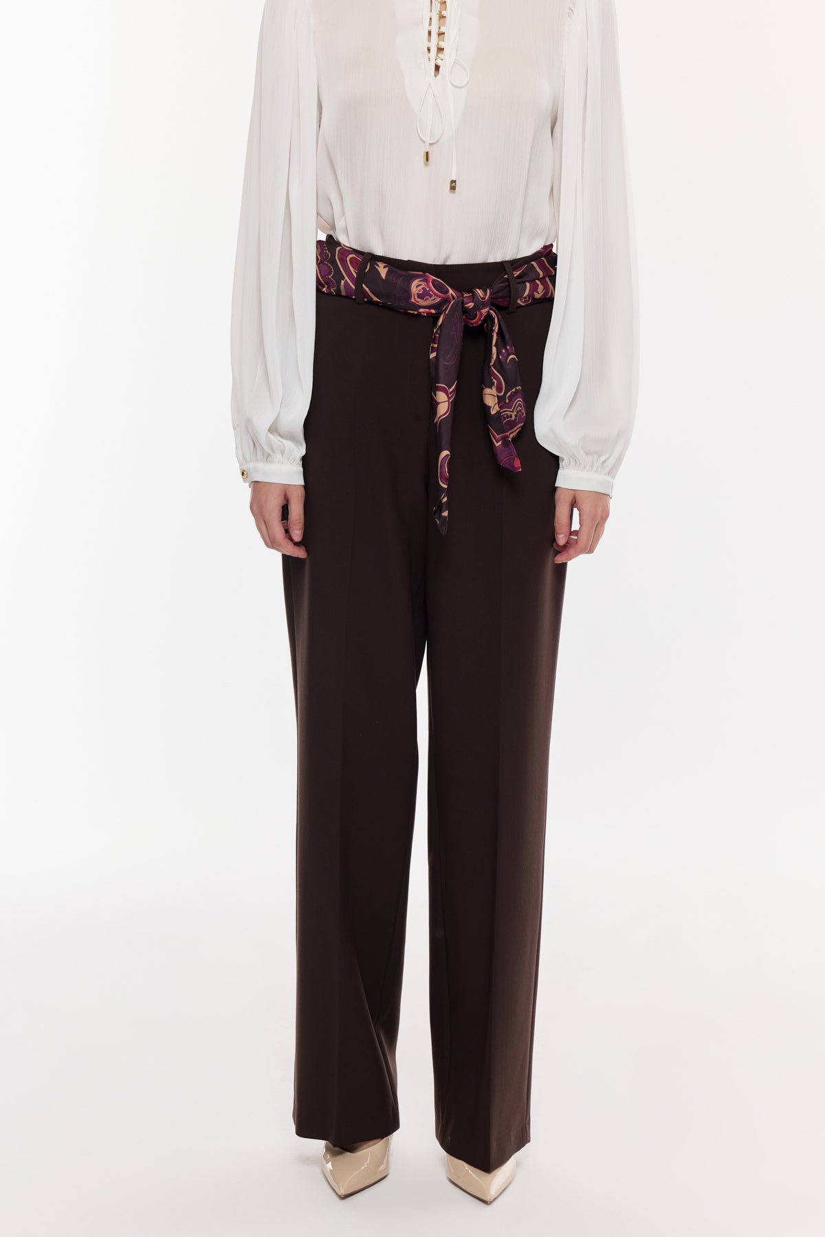 Kuşak Detyalı Dökümlü Pantolon