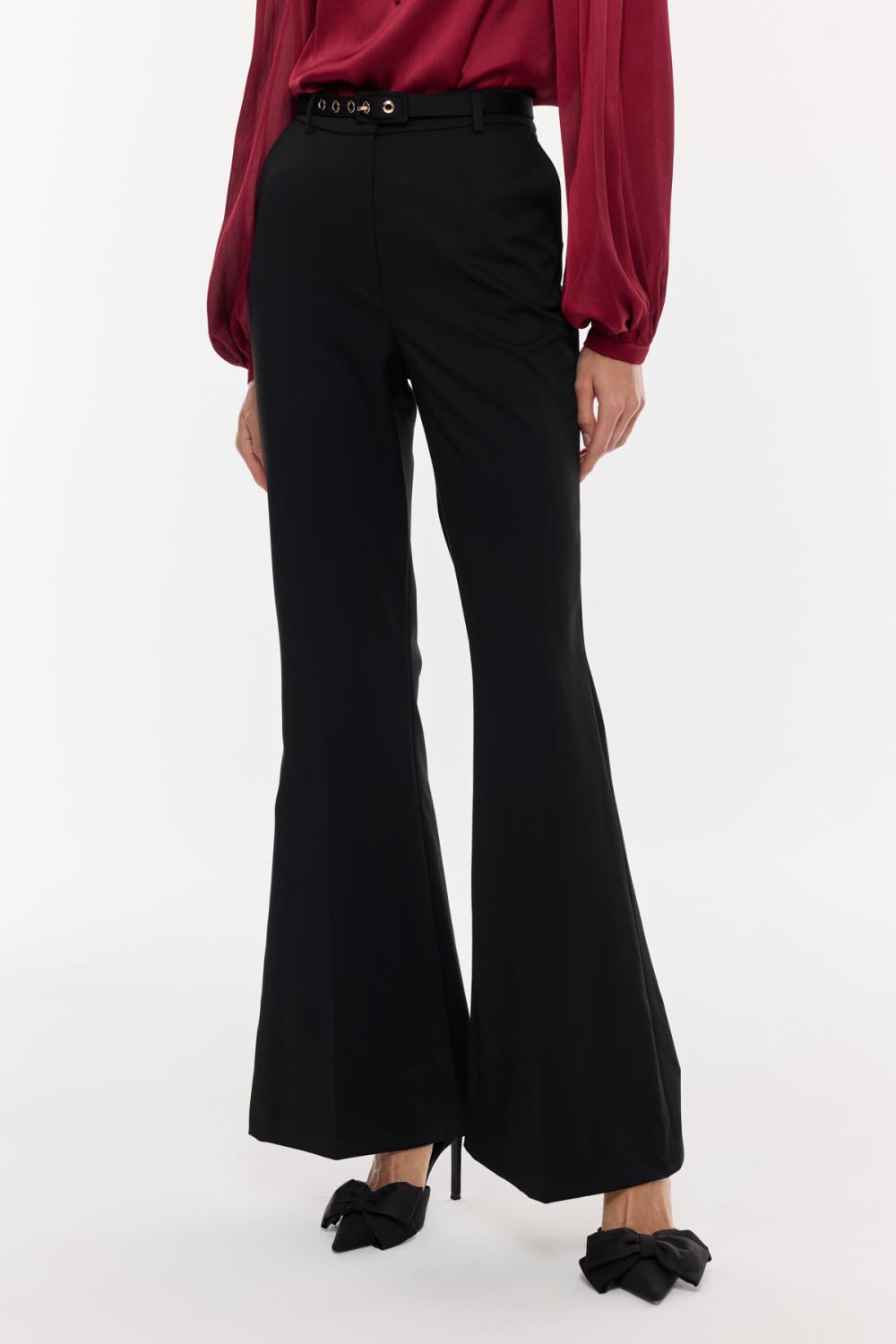 Kemer Detaylı Dökümlü Kumaş Pantolon