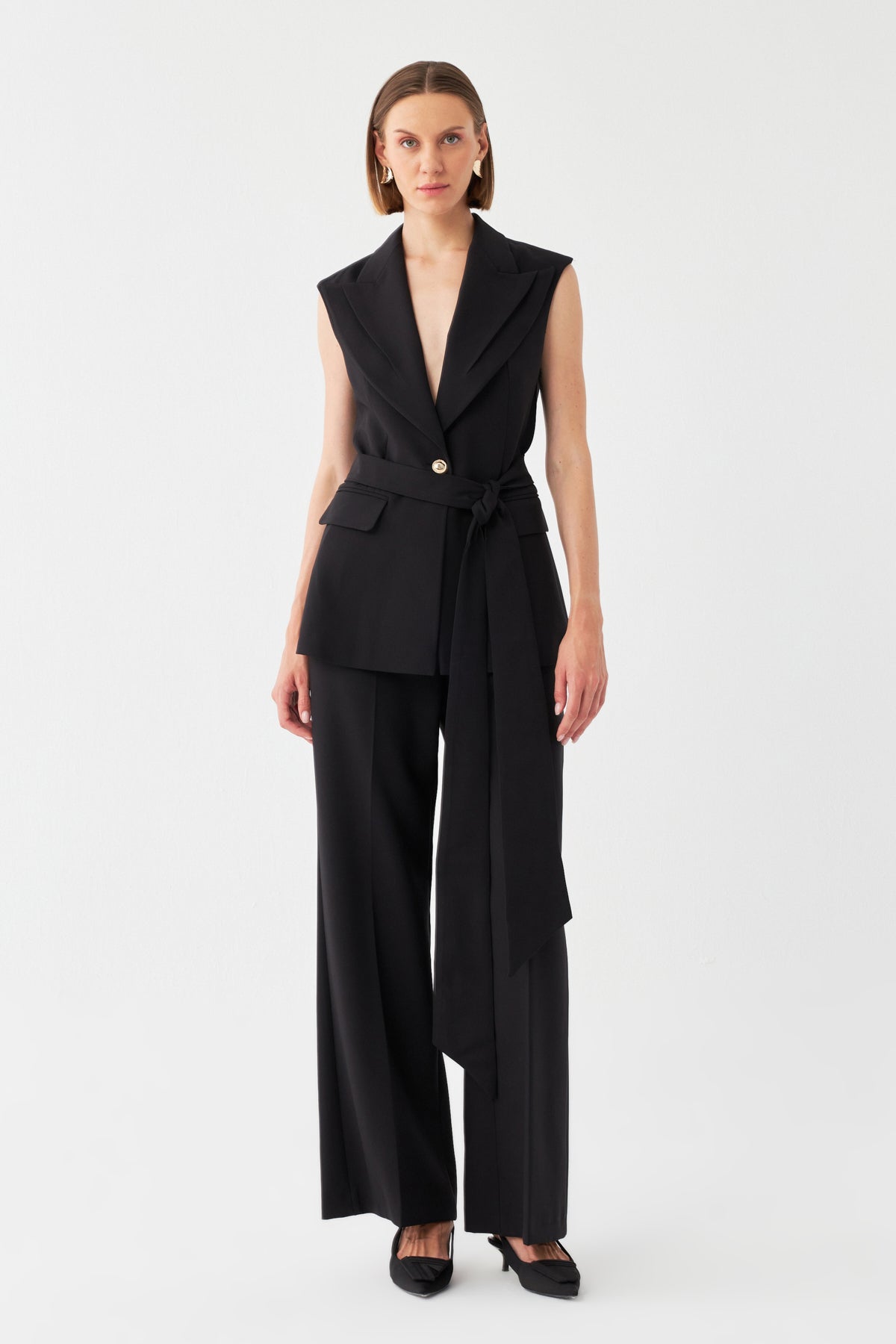 Kemer Detaylı Blazer Takım