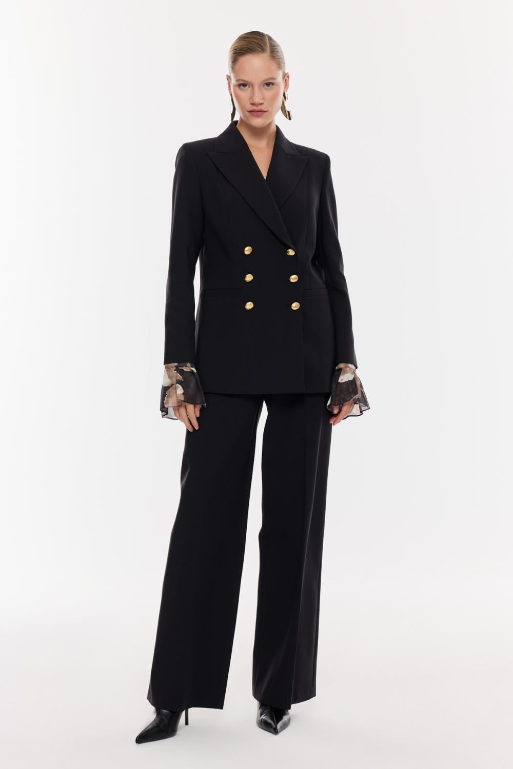 Gold Düğmeli Klasik Takım