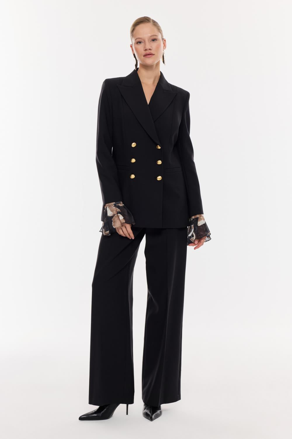 Gold Düğmeli Klasik Takım