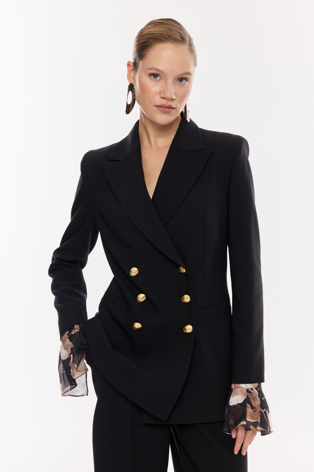 Gold Düğmeli Klasik Takım