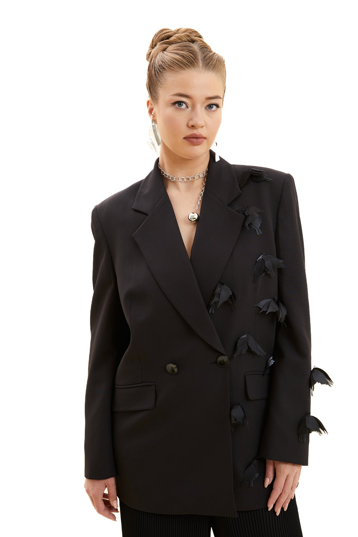 Aplike Detaylı Kruvaze Ceket