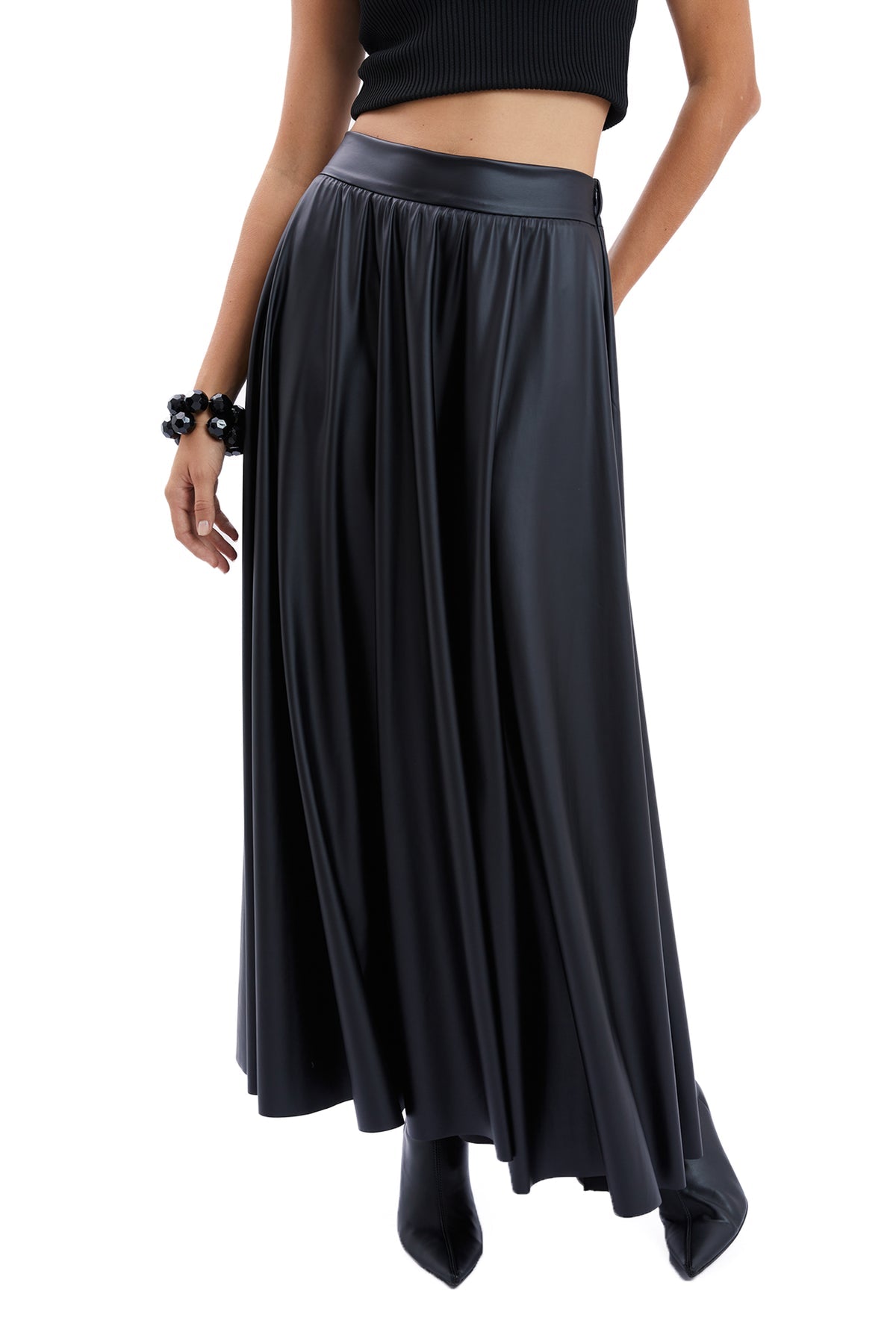 Beli Lastikli Deri Etek