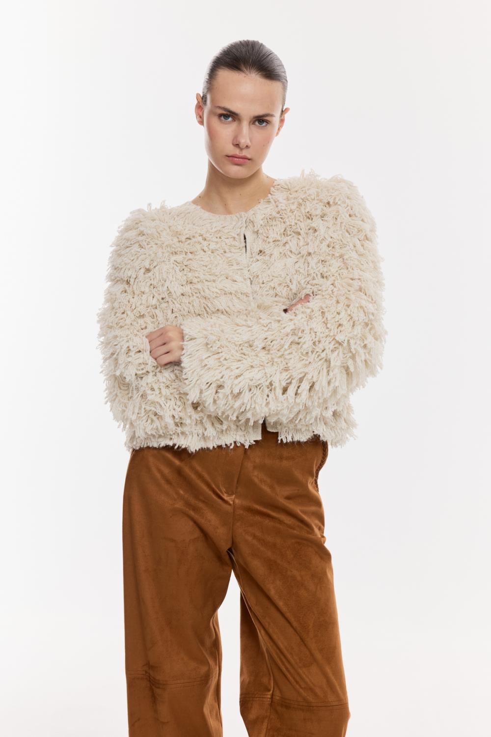Ekru Dokulu Crop Ceket