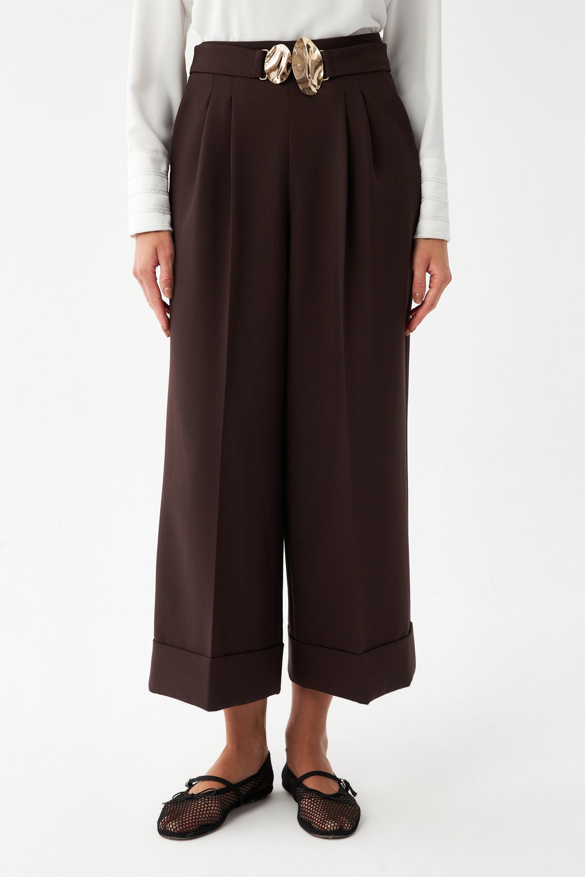 Tokalı Kısa Paça Pantolon