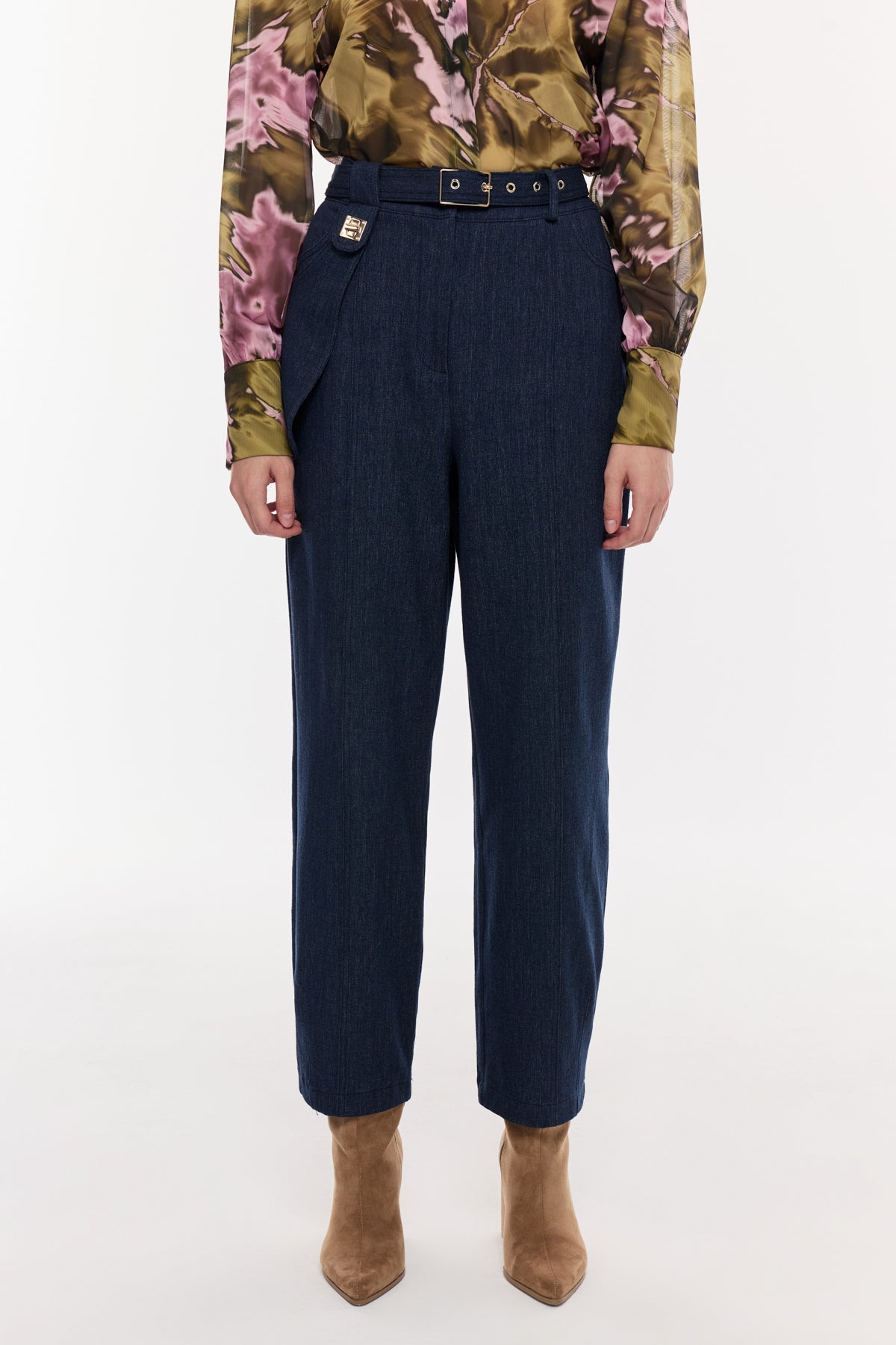 Kemer Detaylı Denim Pantolon