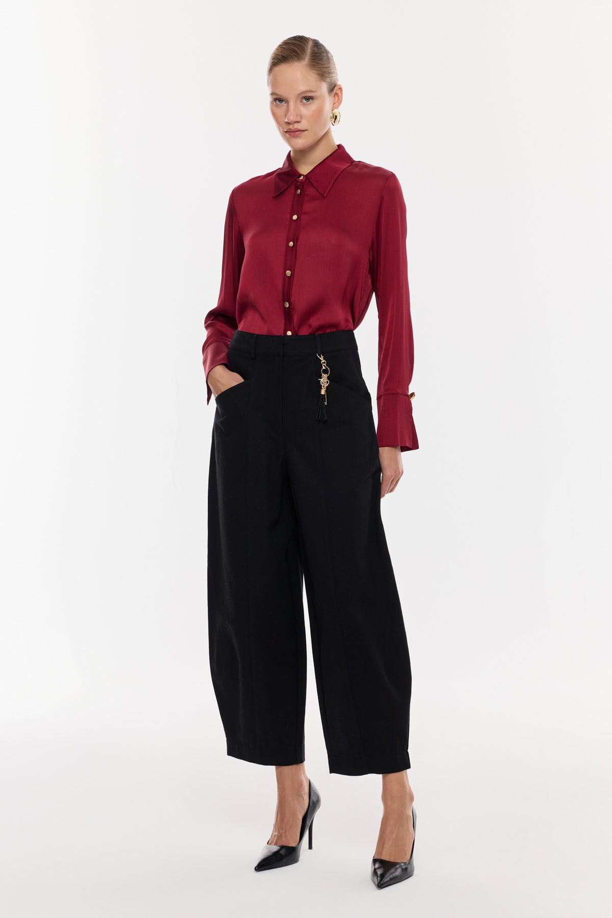 Aksesuar Detaylı Bol Form Pantolon