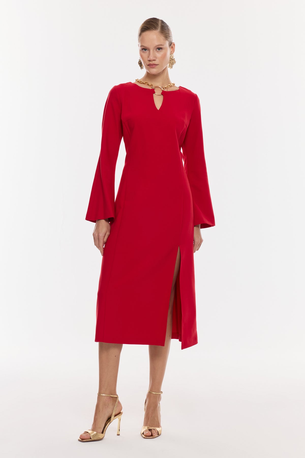 Zincir Detaylı Yırtmaçlı Midi Elbise