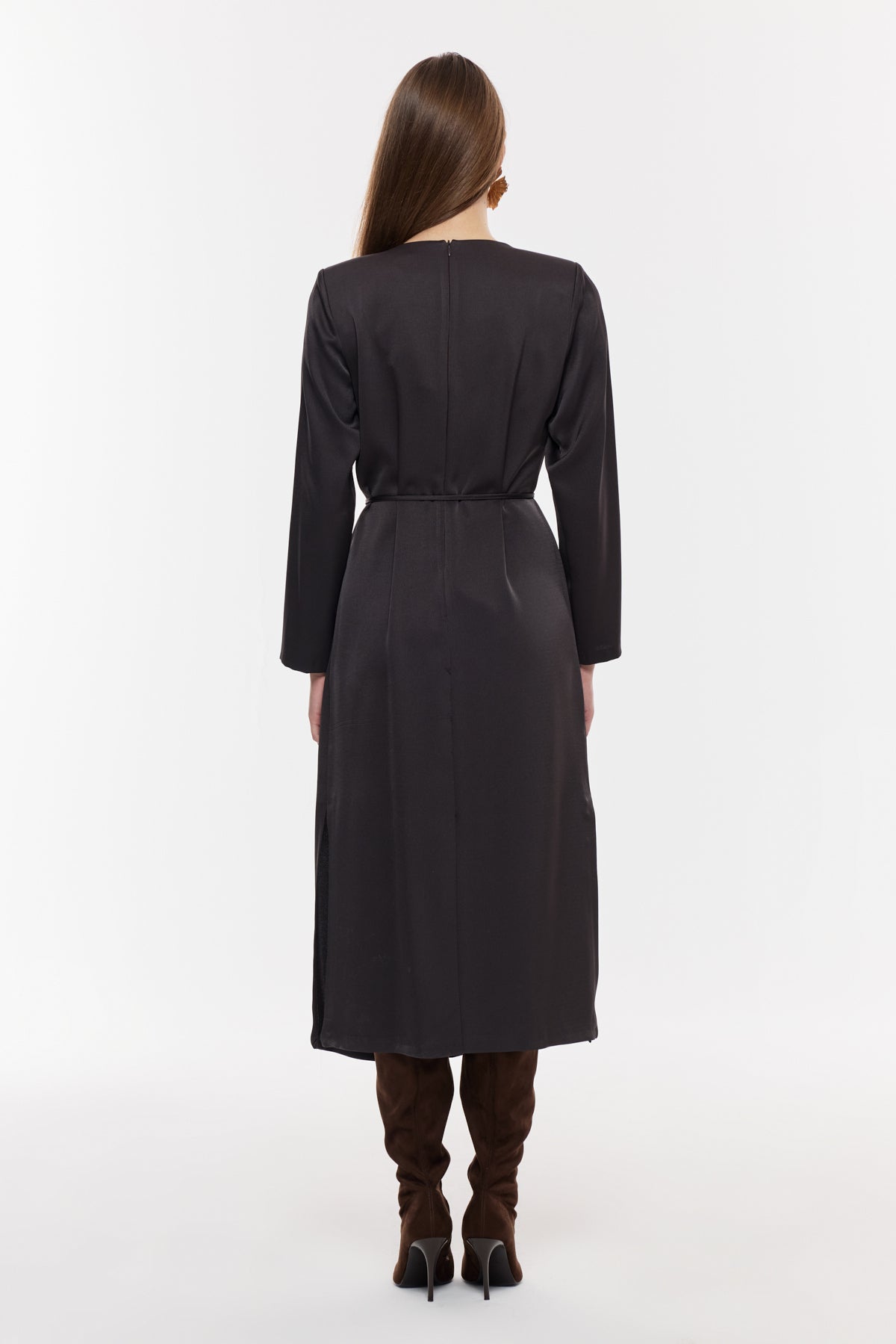 Kuşaklı V Yaka Midi Elbise