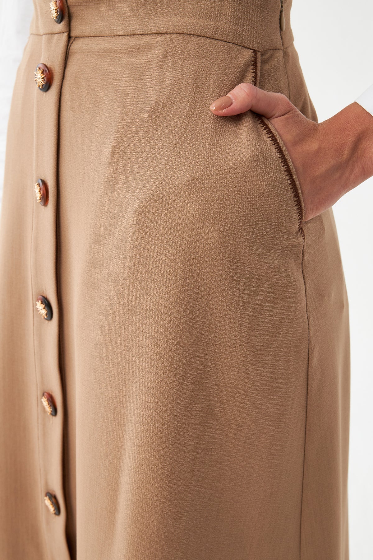 Düğme Detaylı Camel Midi Etek
