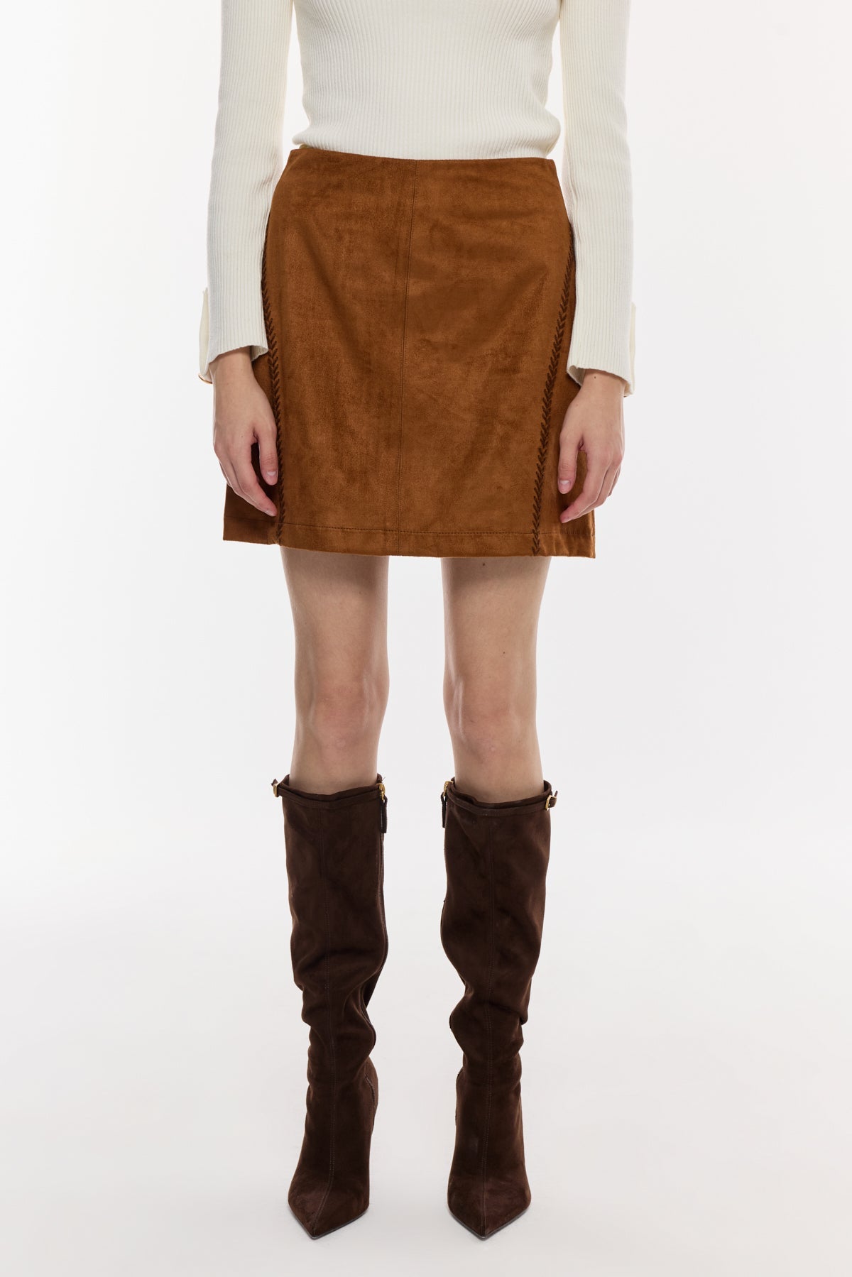 Süet Görünümlü Mini Etek