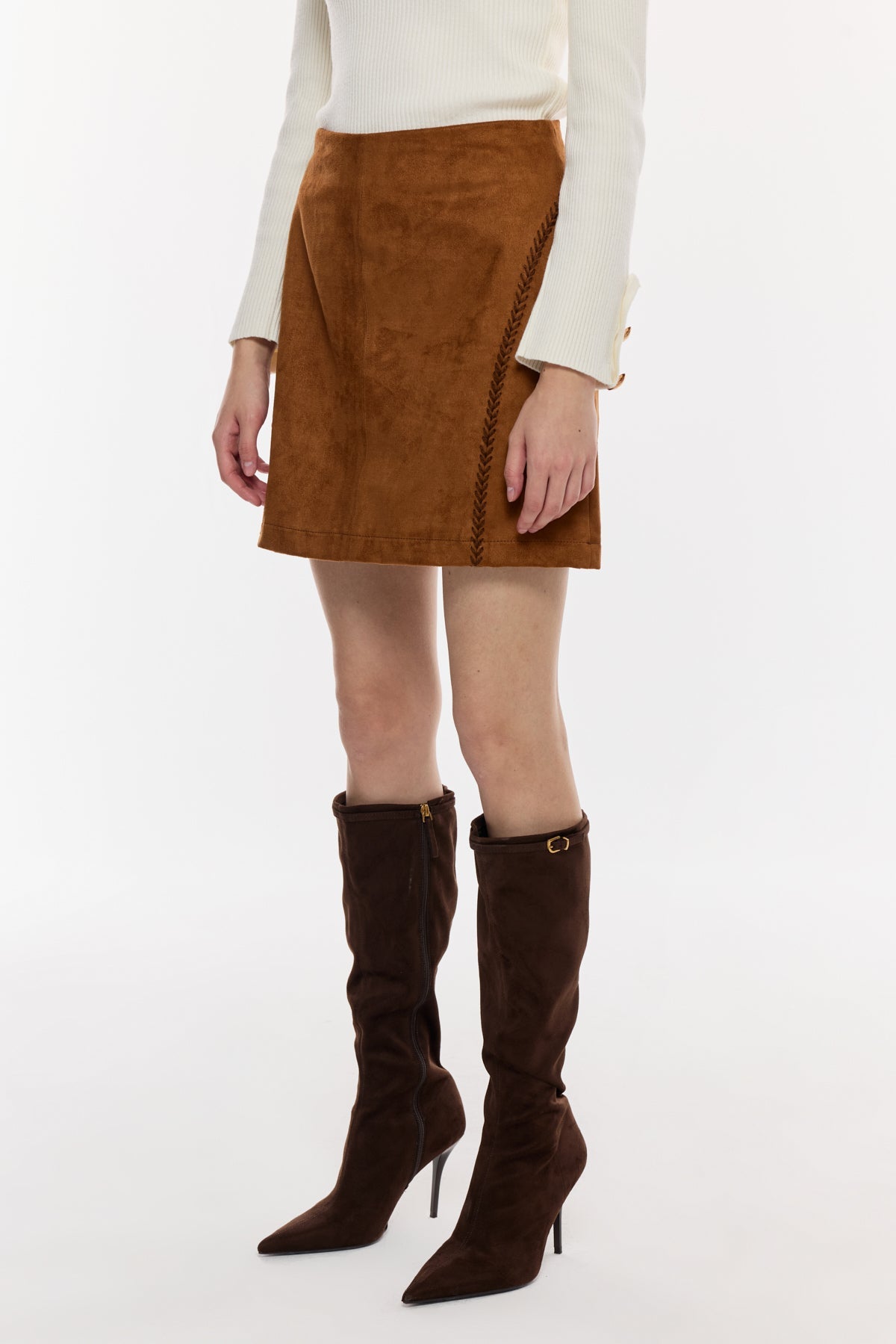 Süet Görünümlü Mini Etek