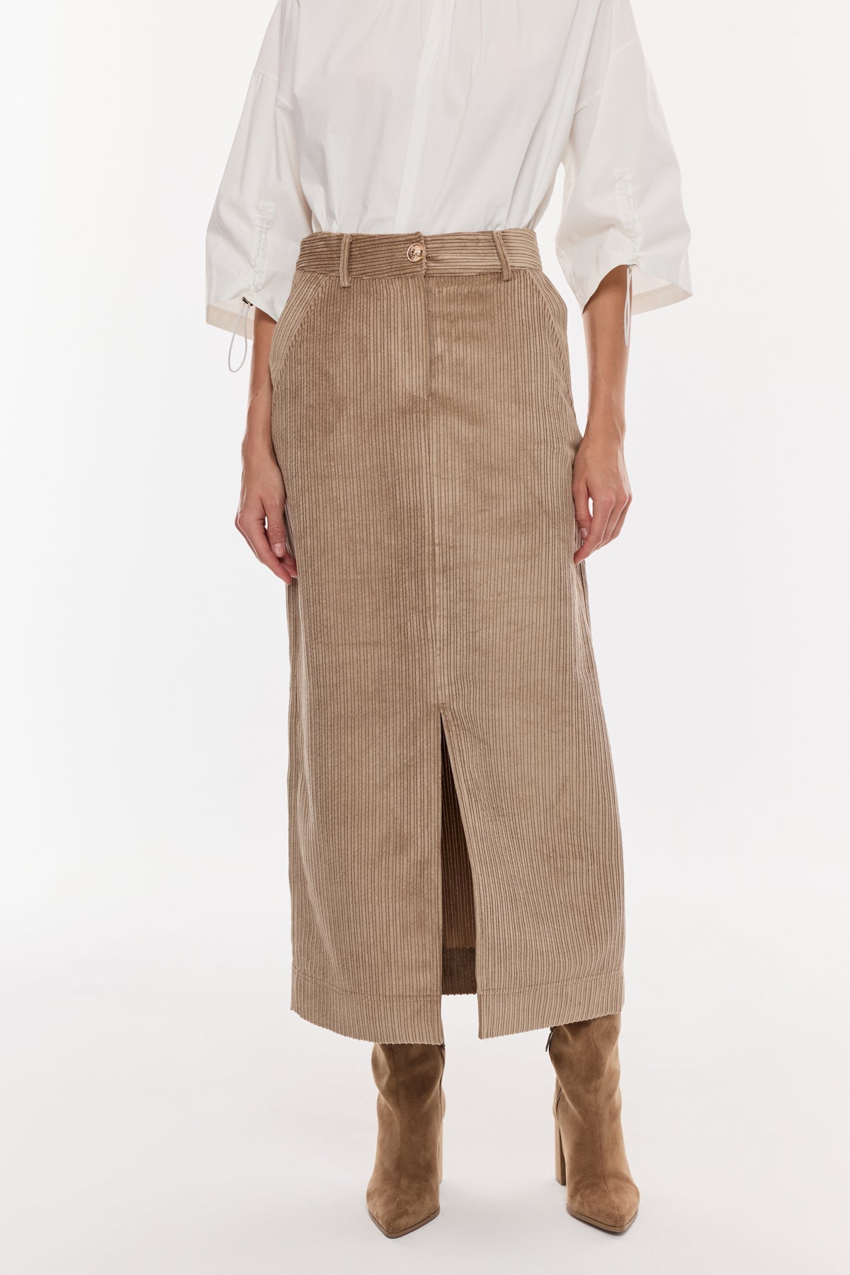 Ön Yırtmaç Detaylı Kalem Etek