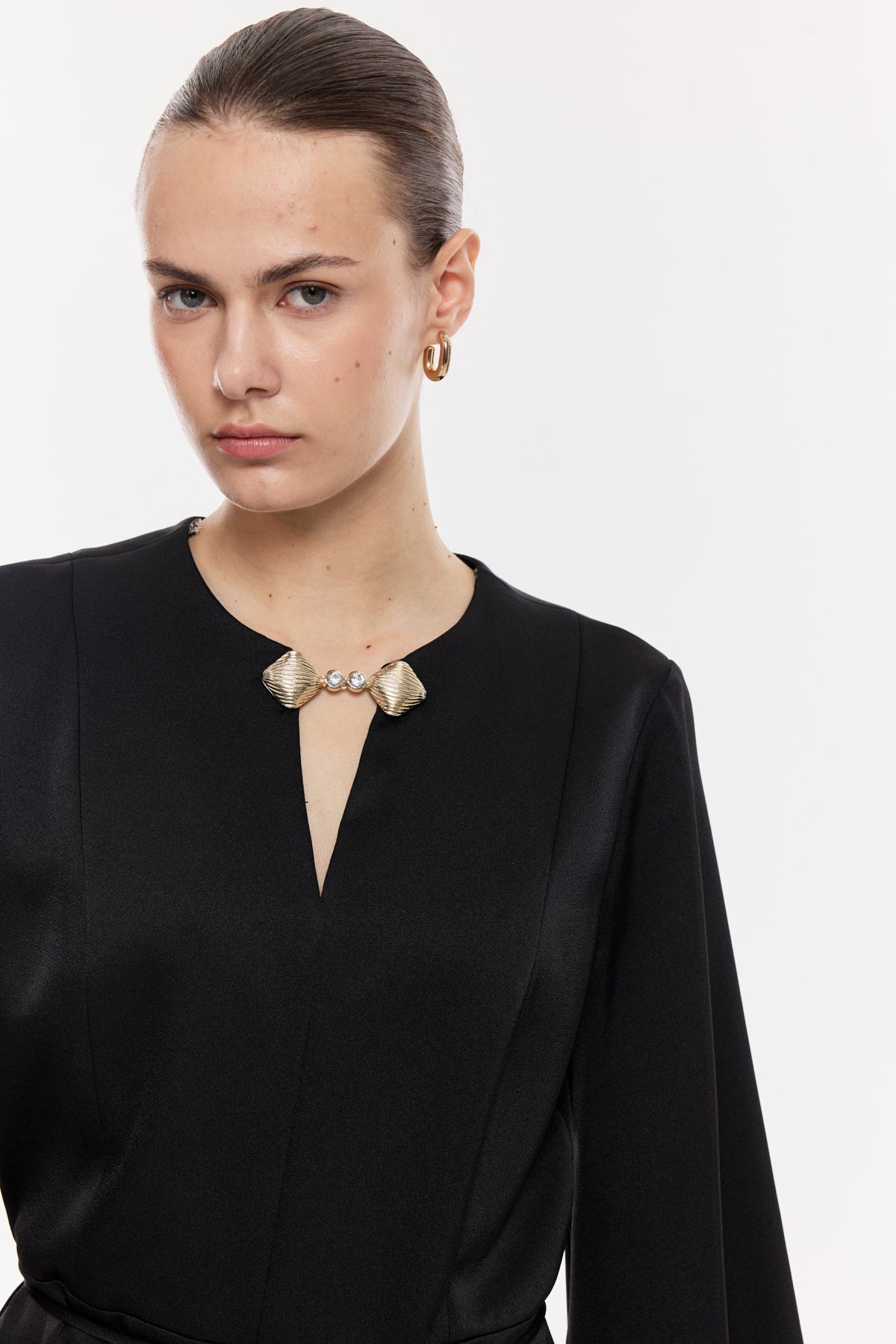 Gold Detaylı Kuşaklı Şık Tulum