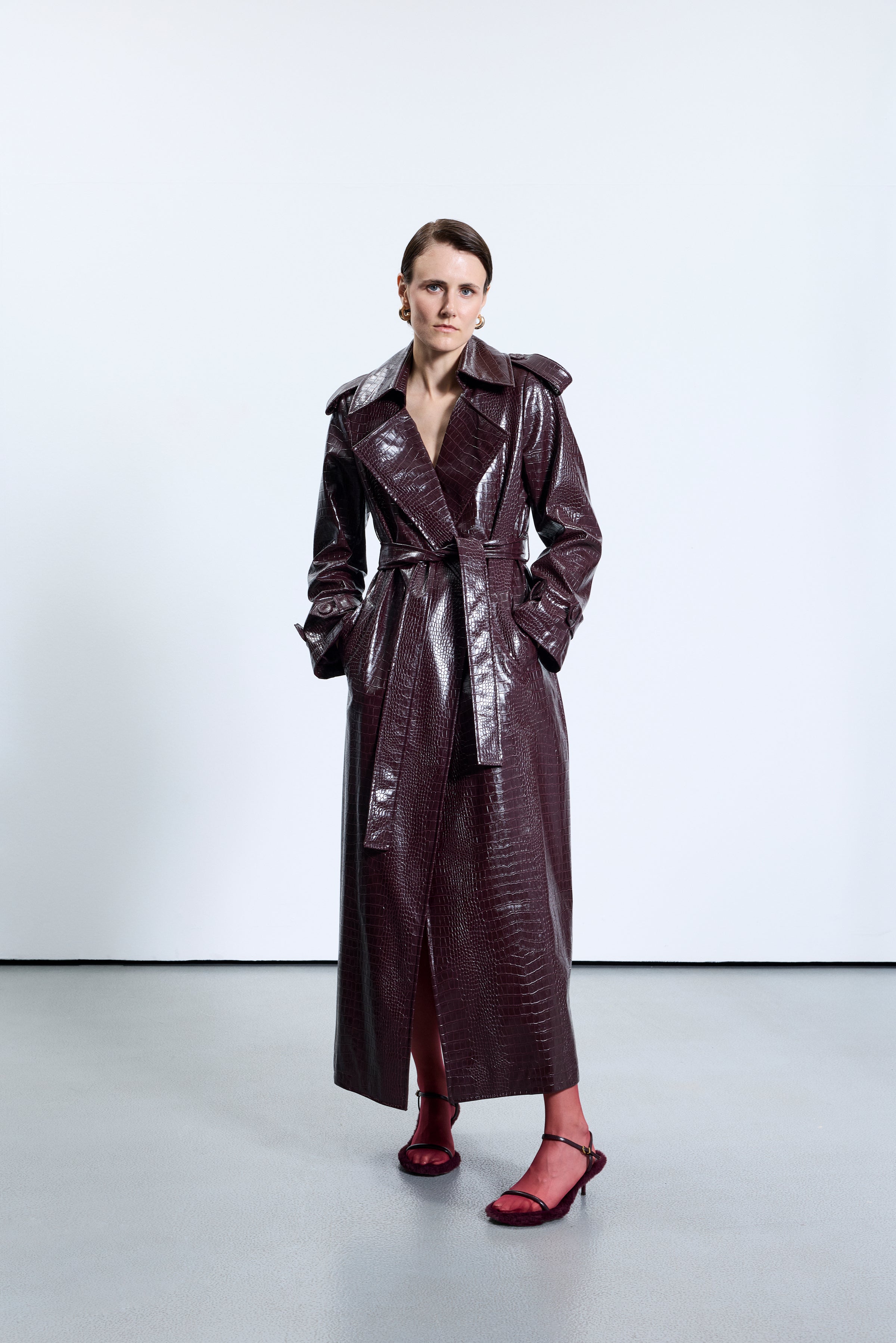 1713 Bordo Deri Trençkot