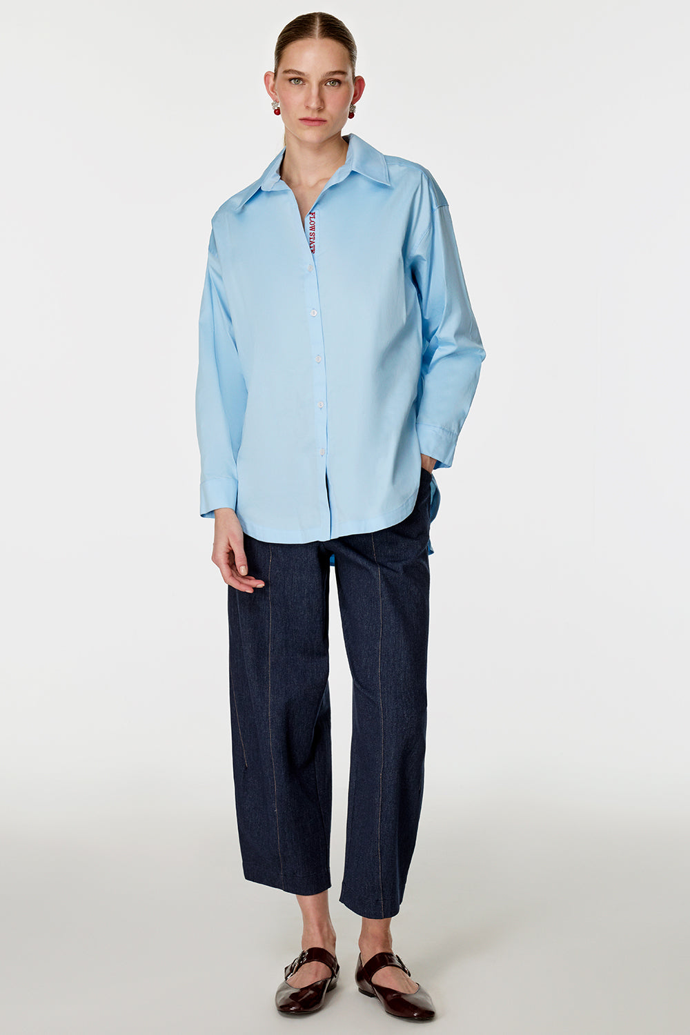 Nakış Detaylı Pamuk Gömlek