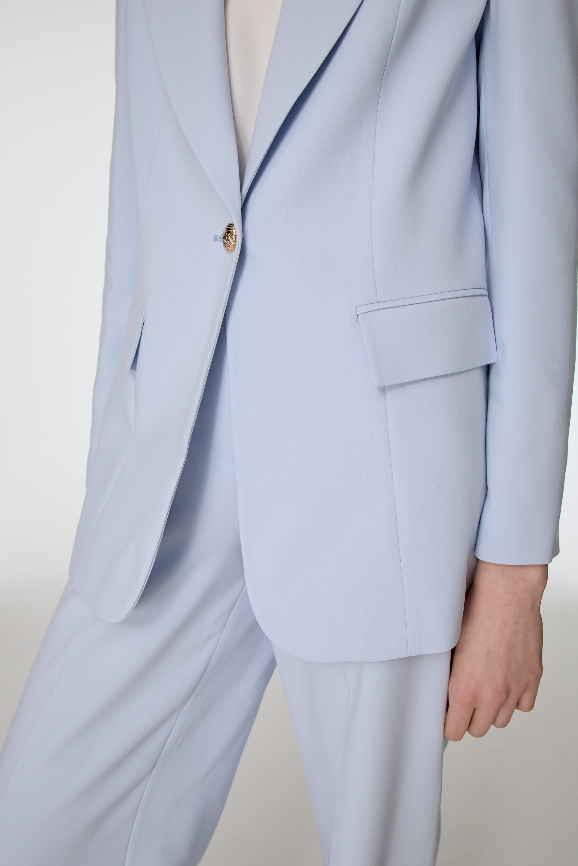 Sırt Detaylı Ceket