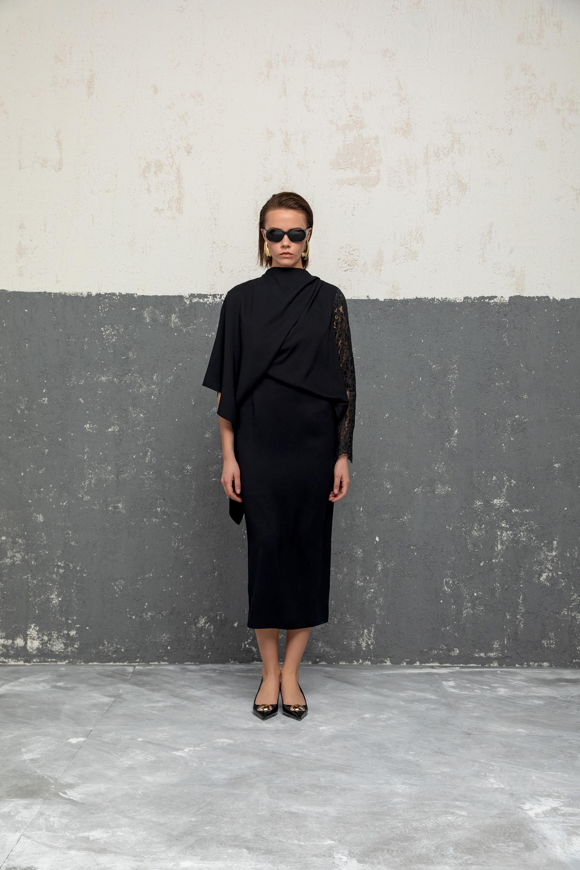 DANTEL KOL DETAYLI ELBİSE 26W40831