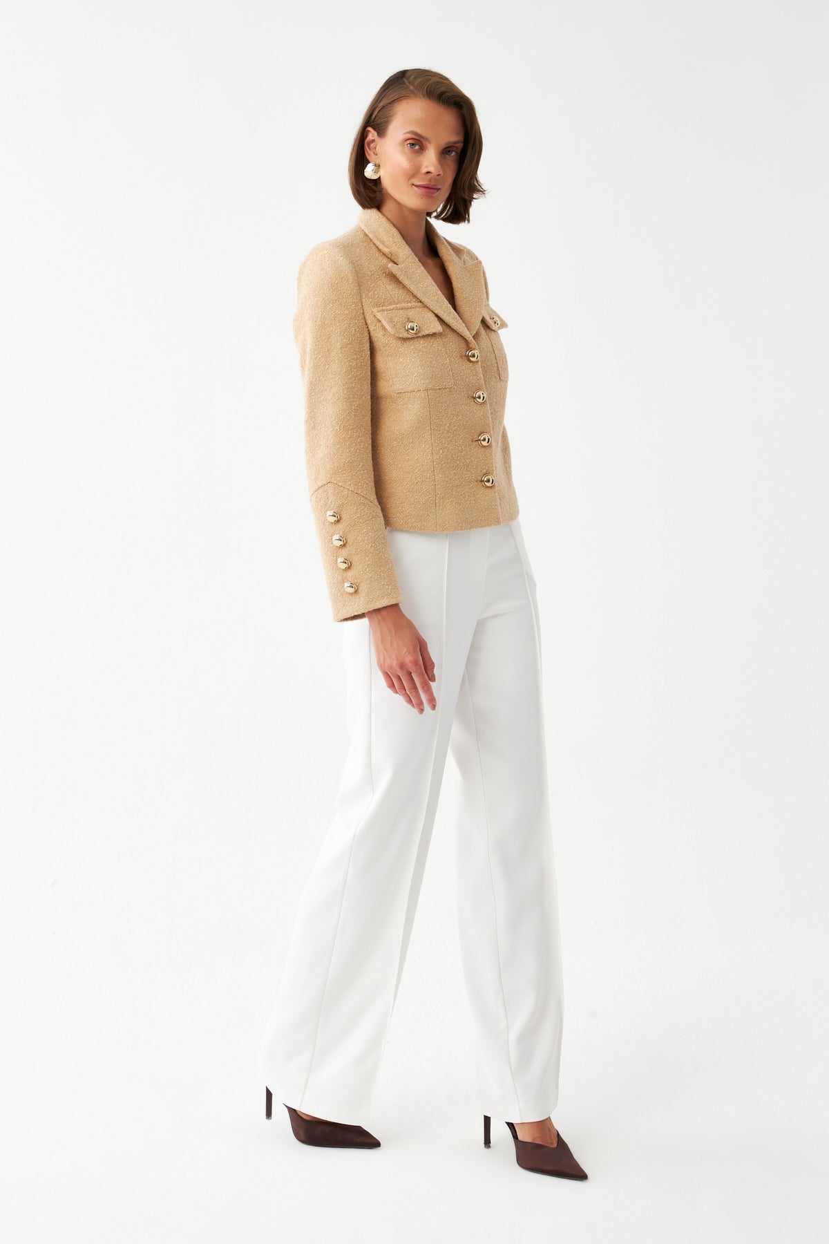 Düğmeli Kısa Blazer Ceket