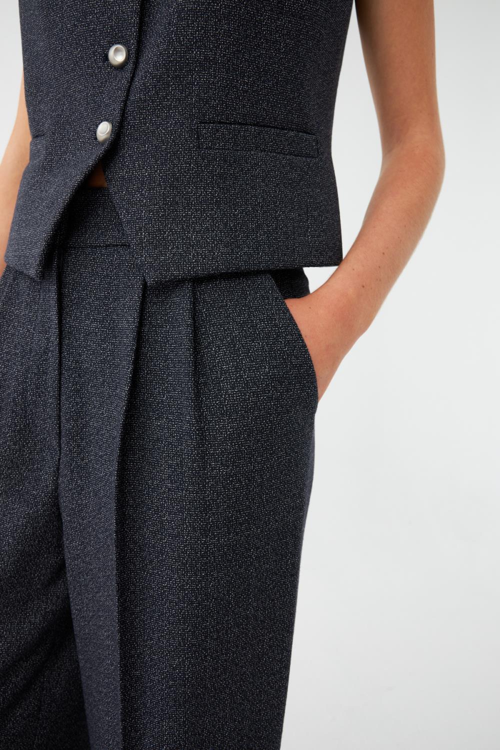 Yelek-Bol Paça Pantolon Takım