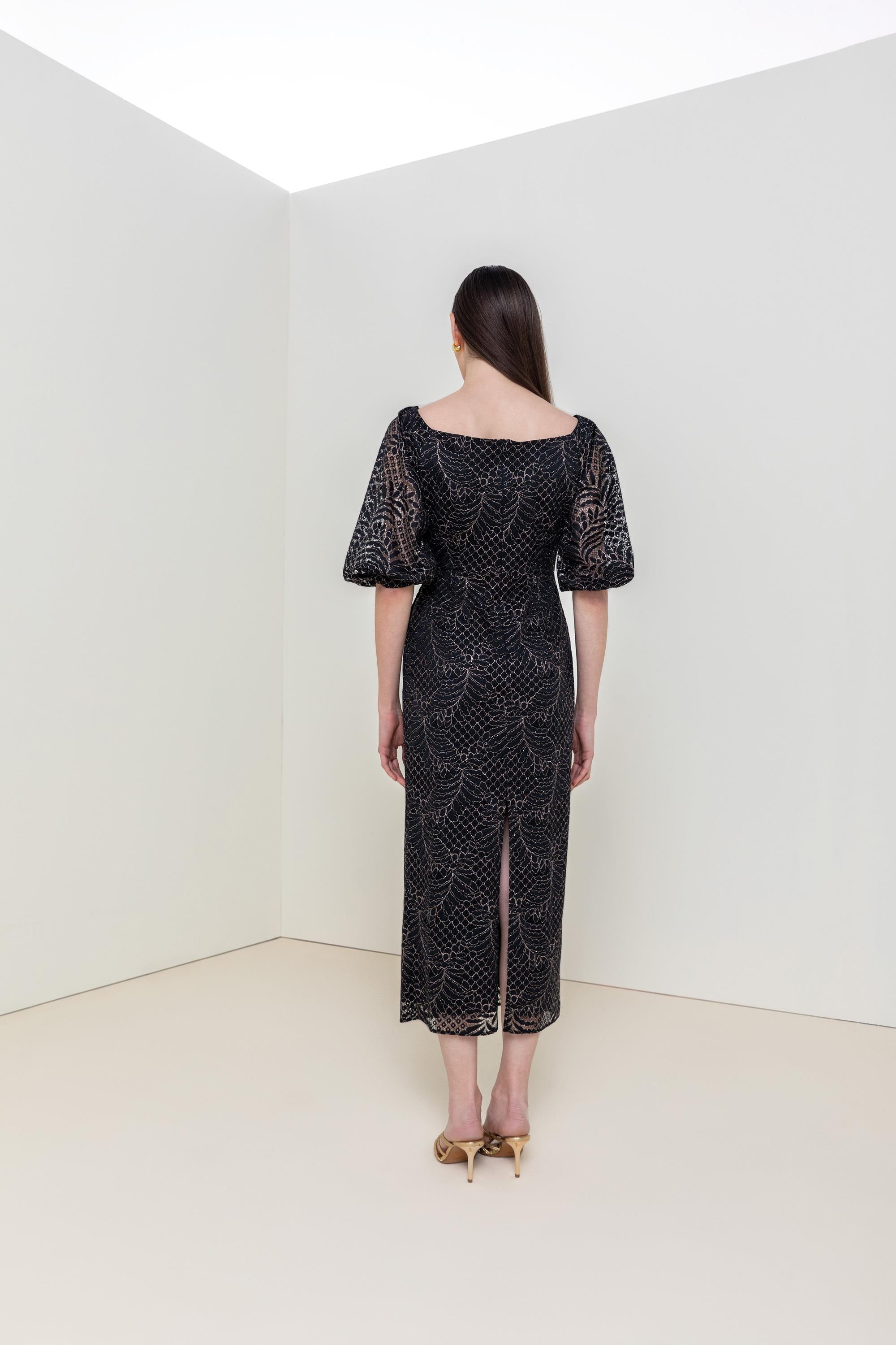 KARE YAKA MİDİ ELBİSE 26W40849