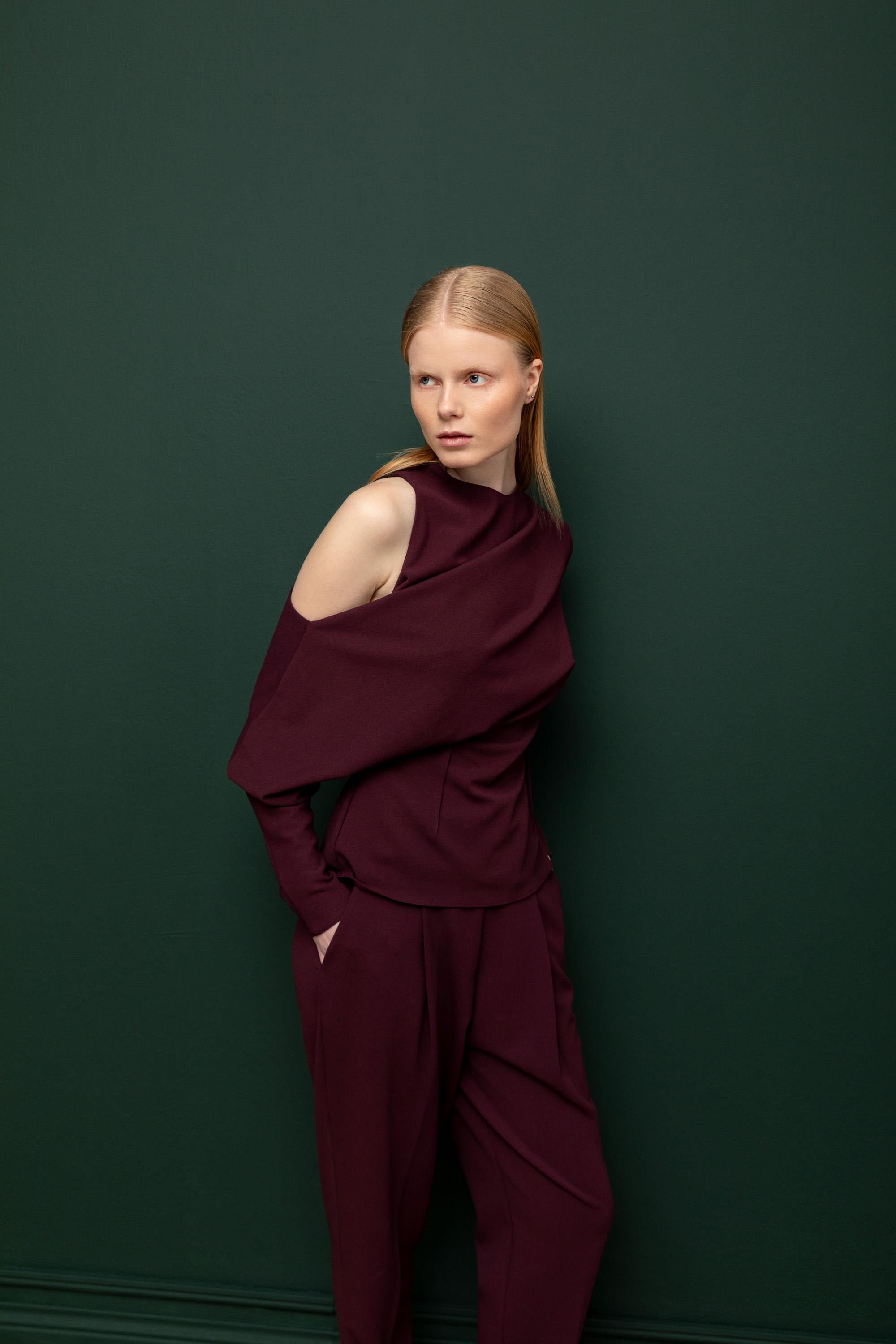 OMUZ DETAYLI BLUZ 26W10810