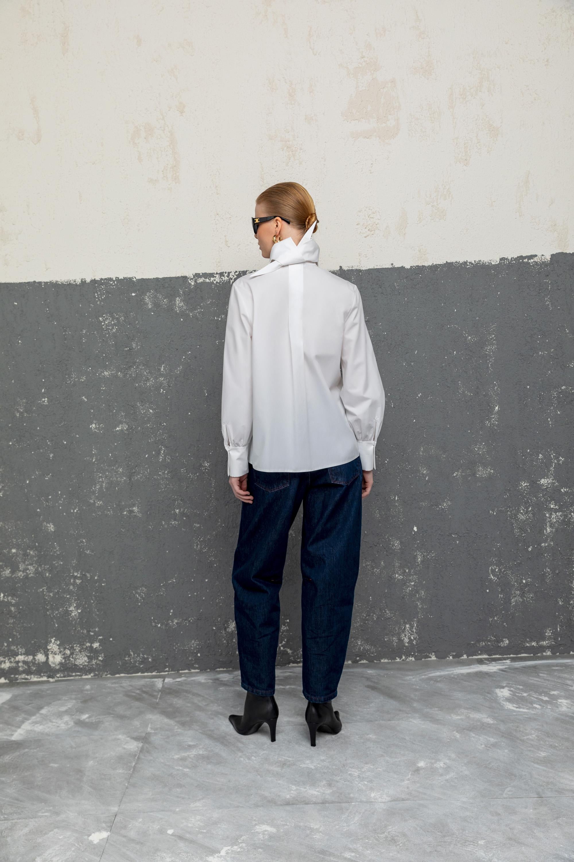 KONTRAST DÜĞMELİ BLUZ 26W10802