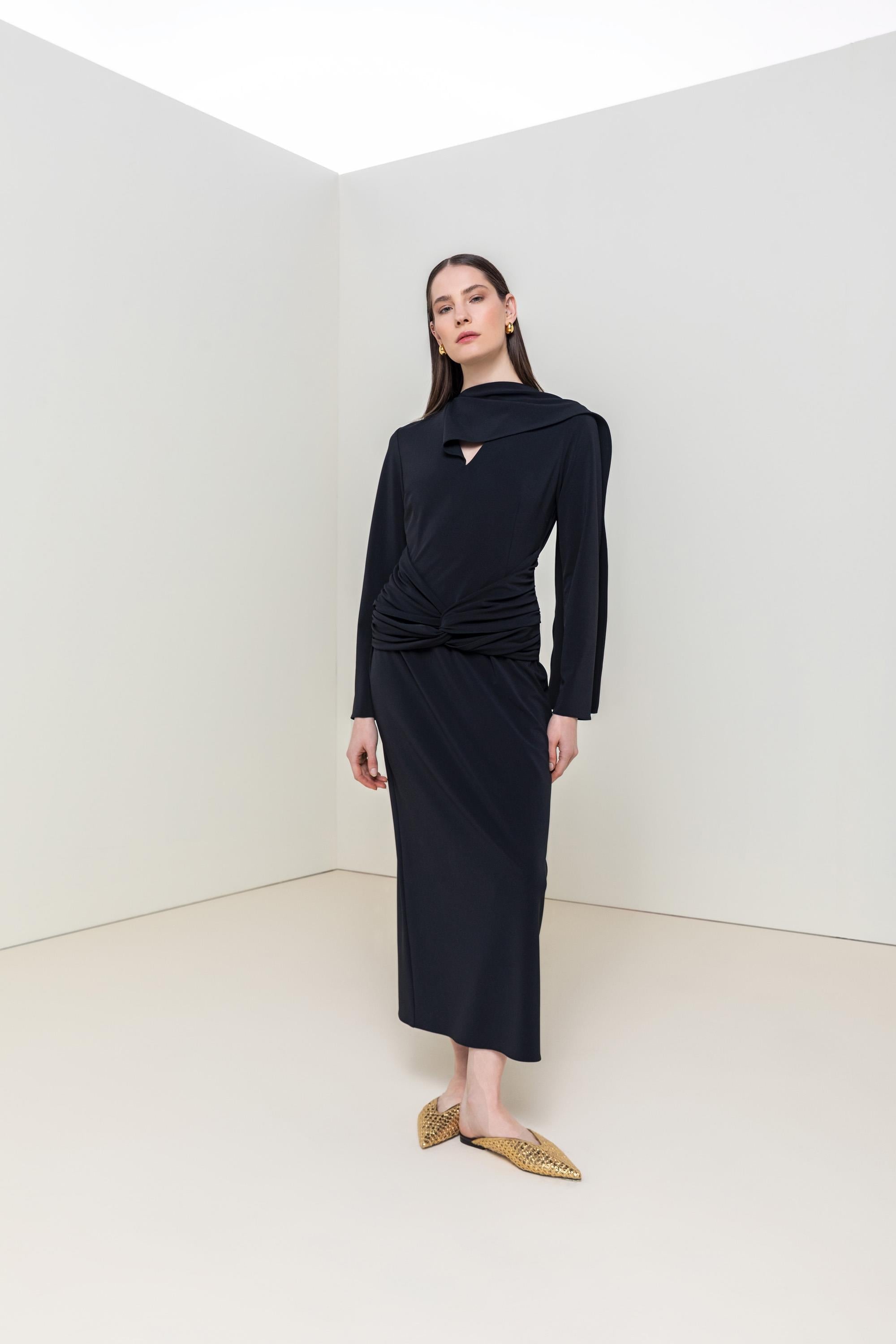 ŞAL YAKA DETAYLI ELBİSE 26W40845