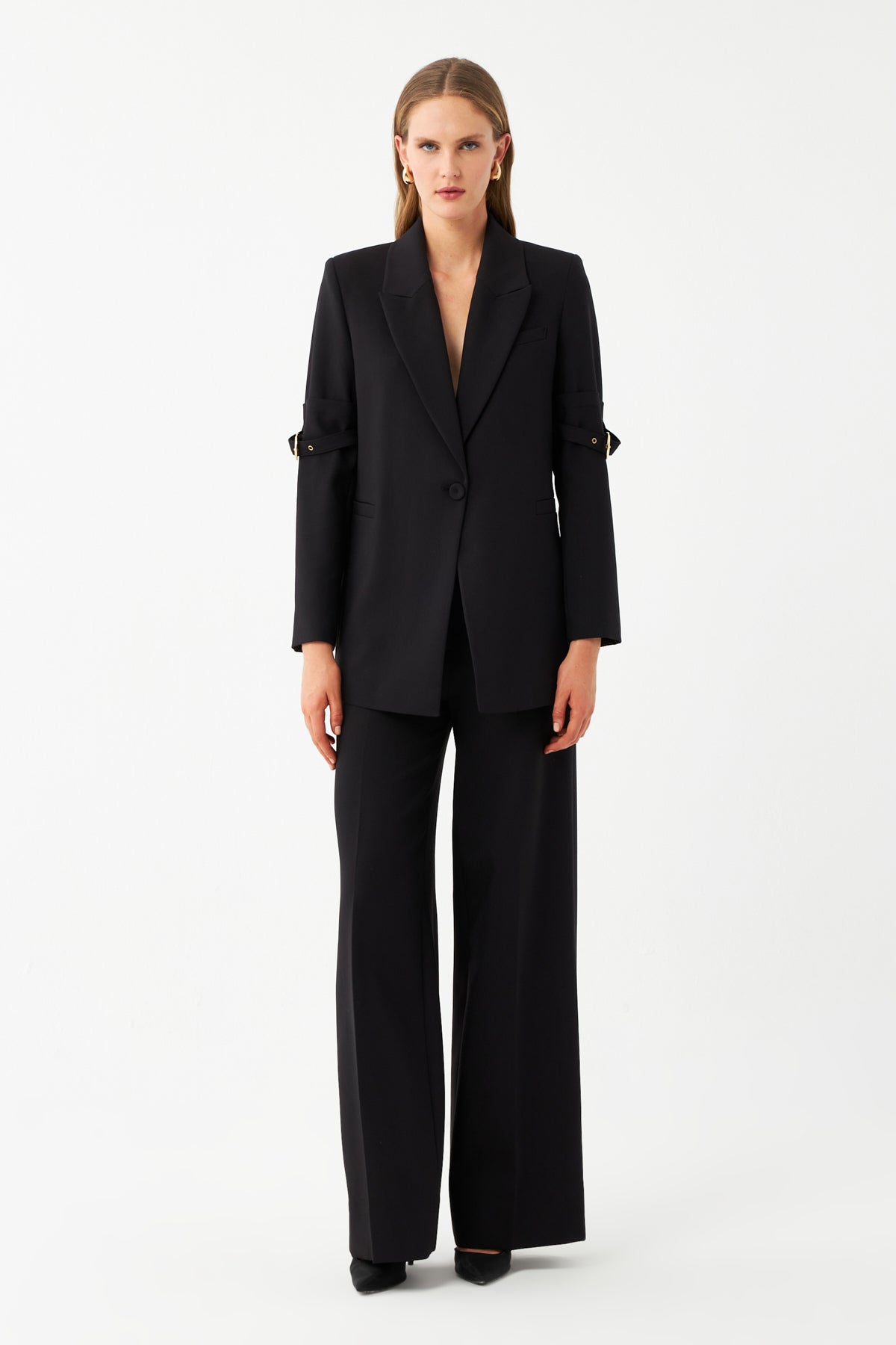 Tokalı Kol Detaylı Blazer Ceket