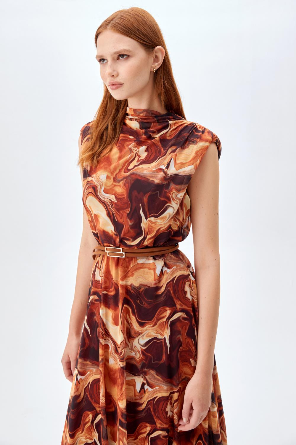 Soyut Desenli Midi Elbise KAHVERENGİ