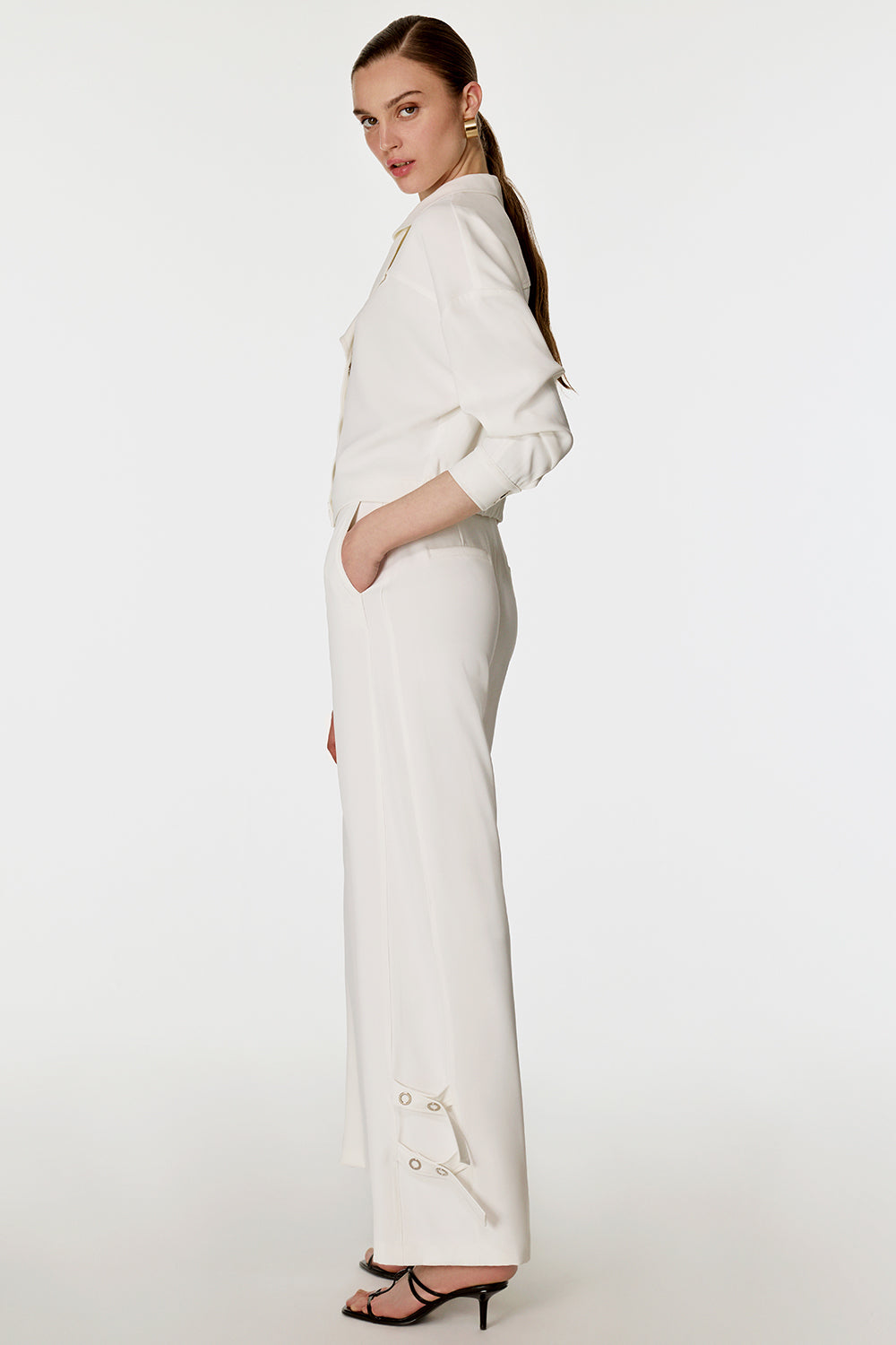 Çıtçıtlı Paça Detaylı Spor Takım