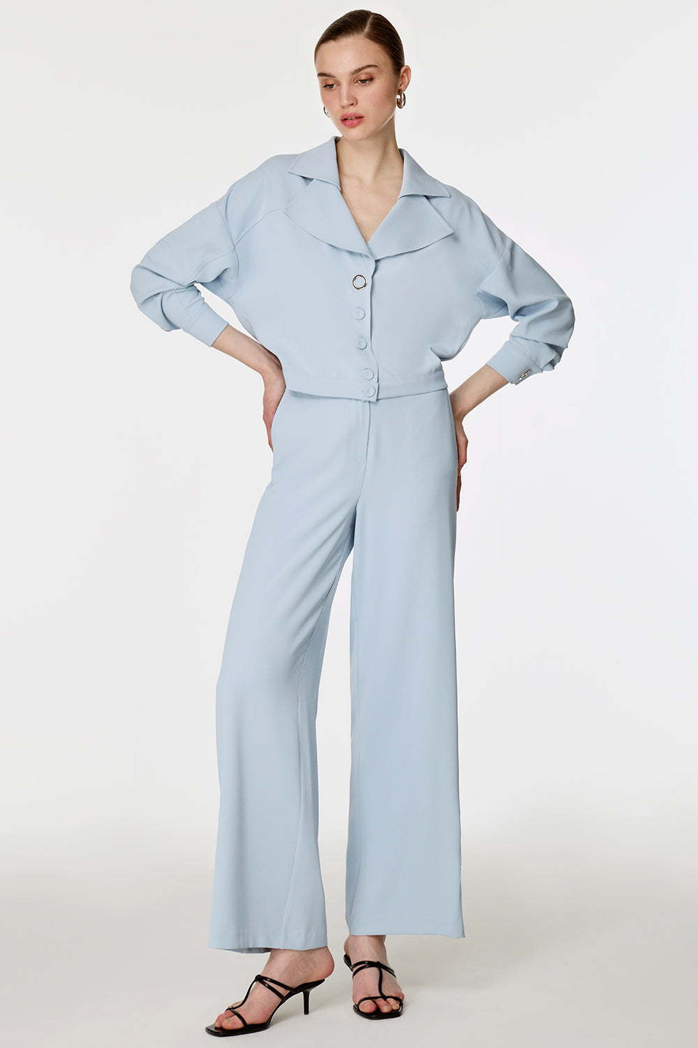 Çıtçıtlı Paça Detaylı Spor Takım